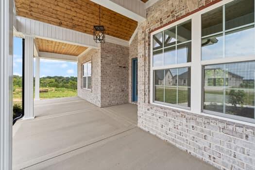 112 Dawn Court Property Photo 6