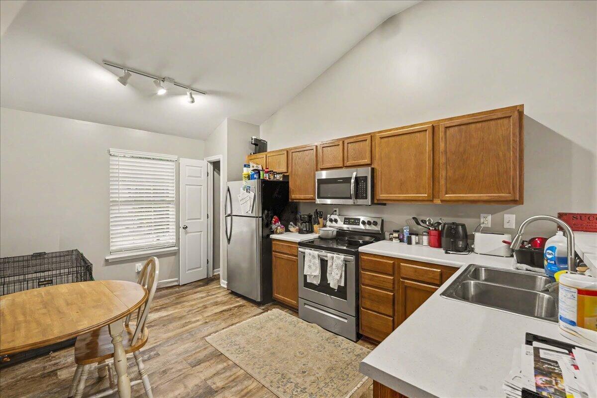 508 & 506 Platt Drive Property Photo 7