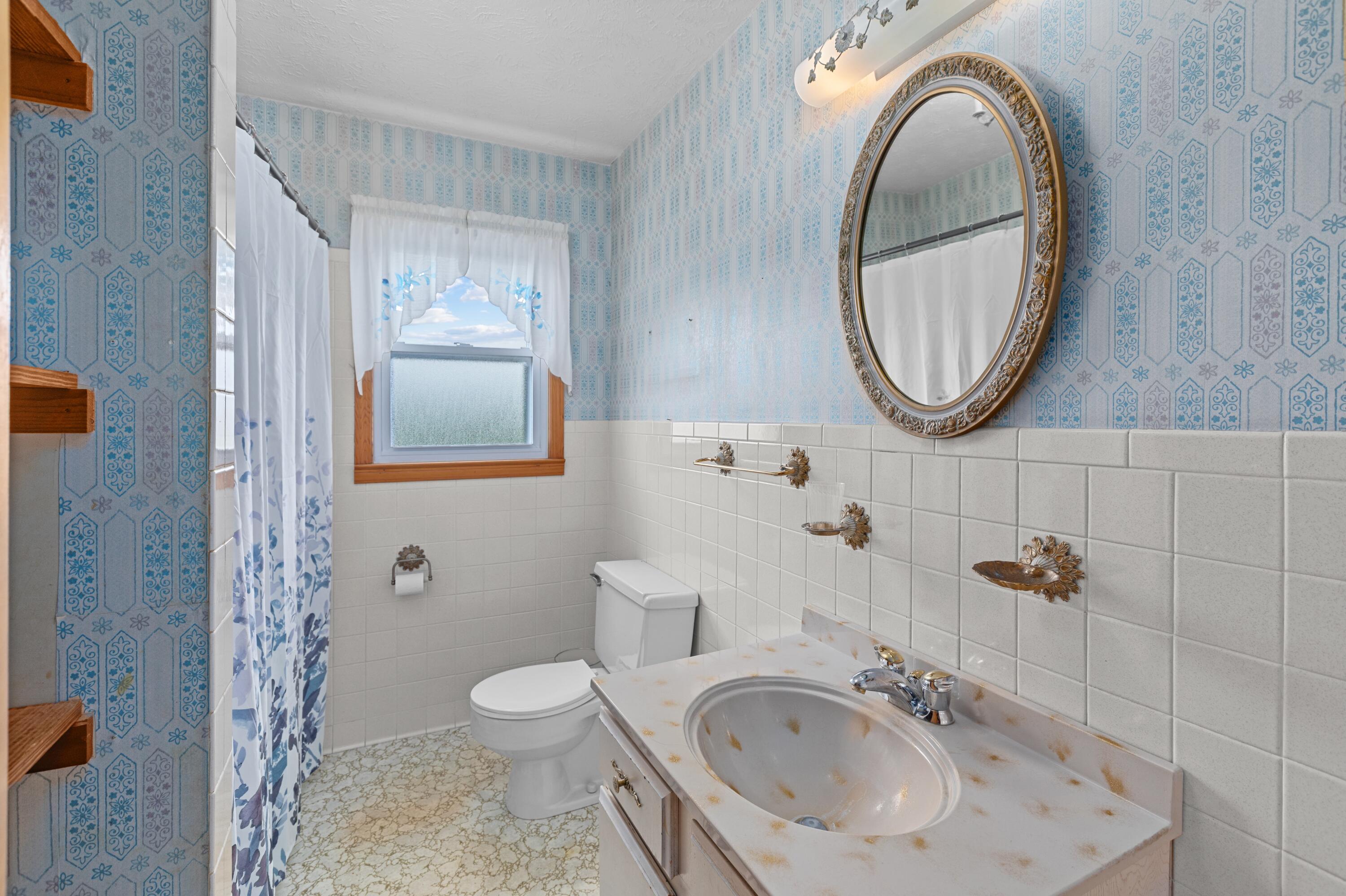 1055 Graves Road Property Photo 17