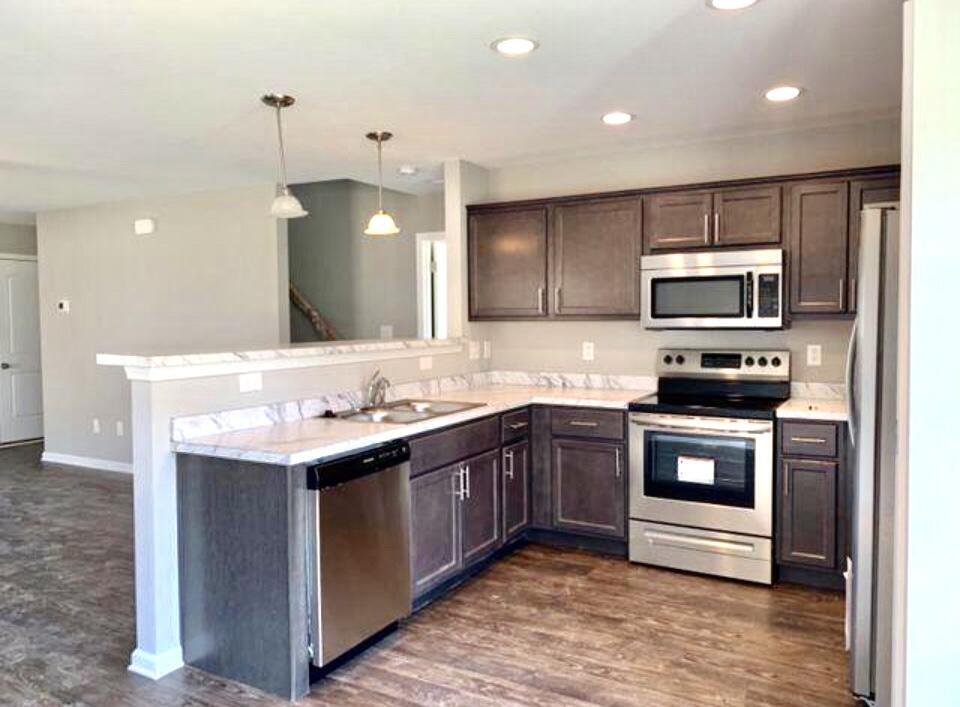 8188 Driftwood Loop Property Photo 4