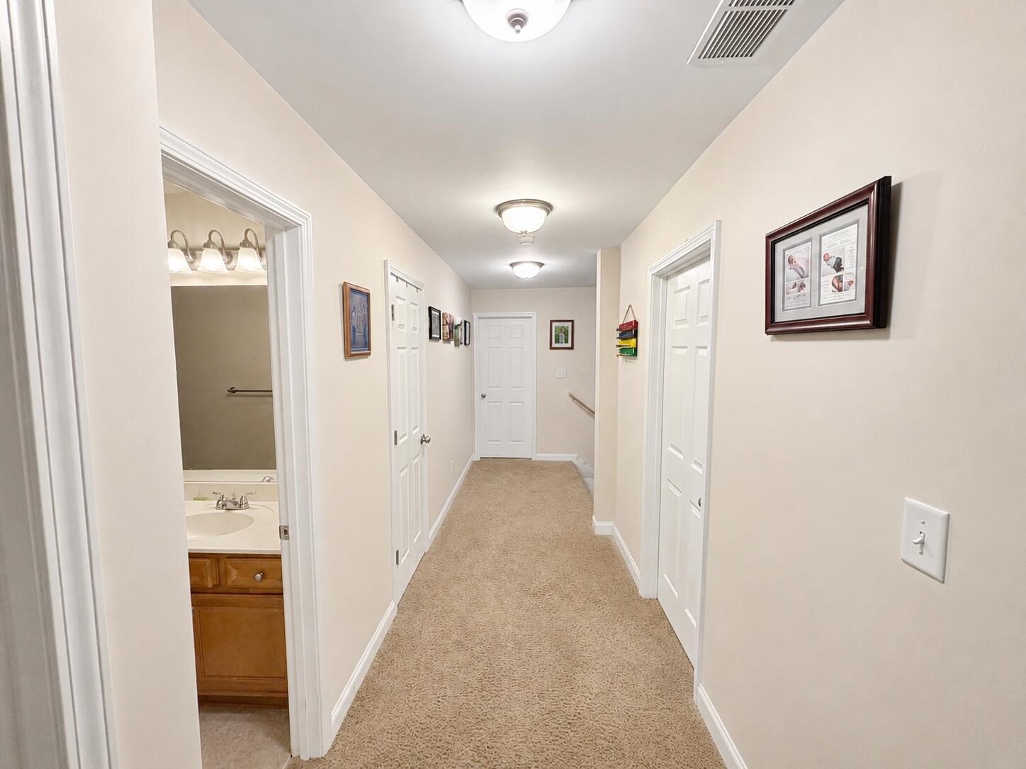 1136 Mountain Laurel Way Property Photo 15