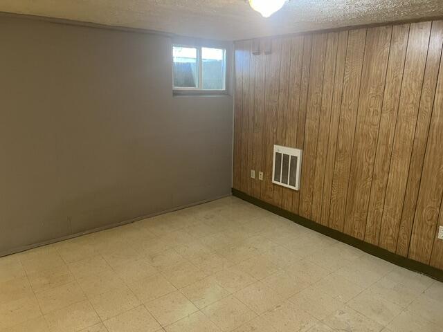418 Richmond Road Property Photo 14