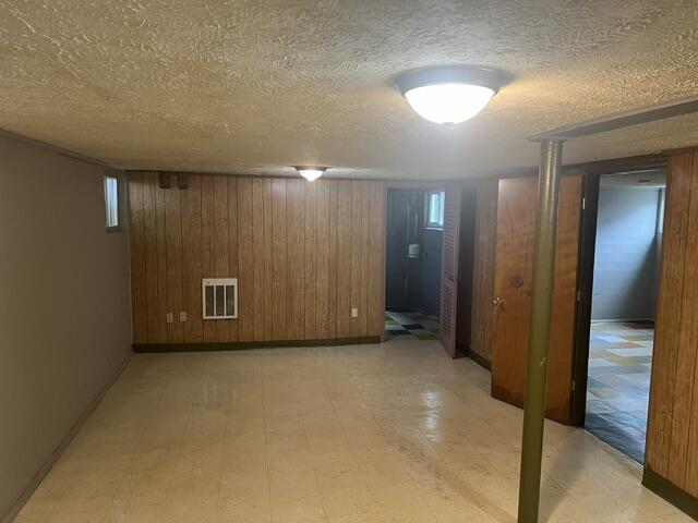 418 Richmond Road Property Photo 17