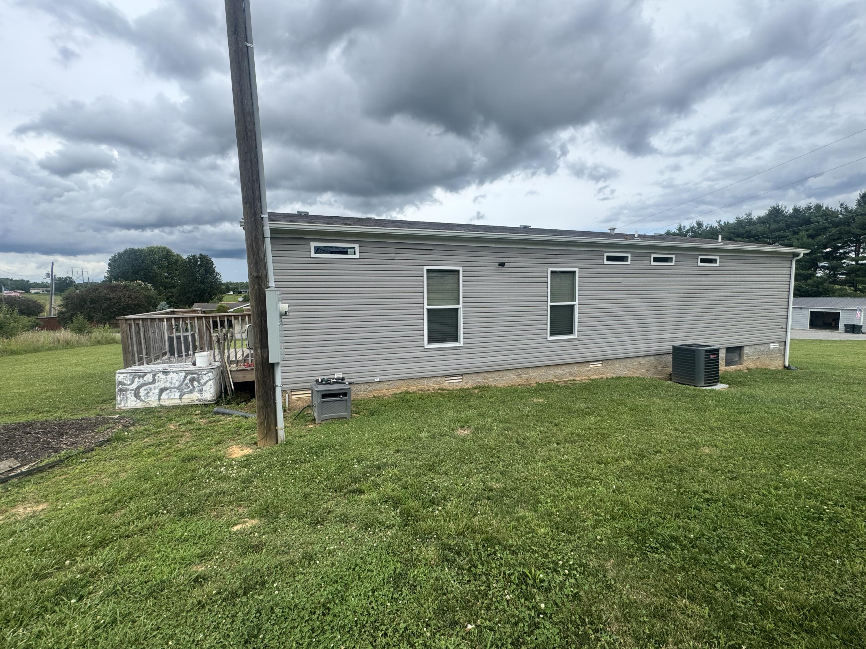 105 Linkview Road Property Photo 4