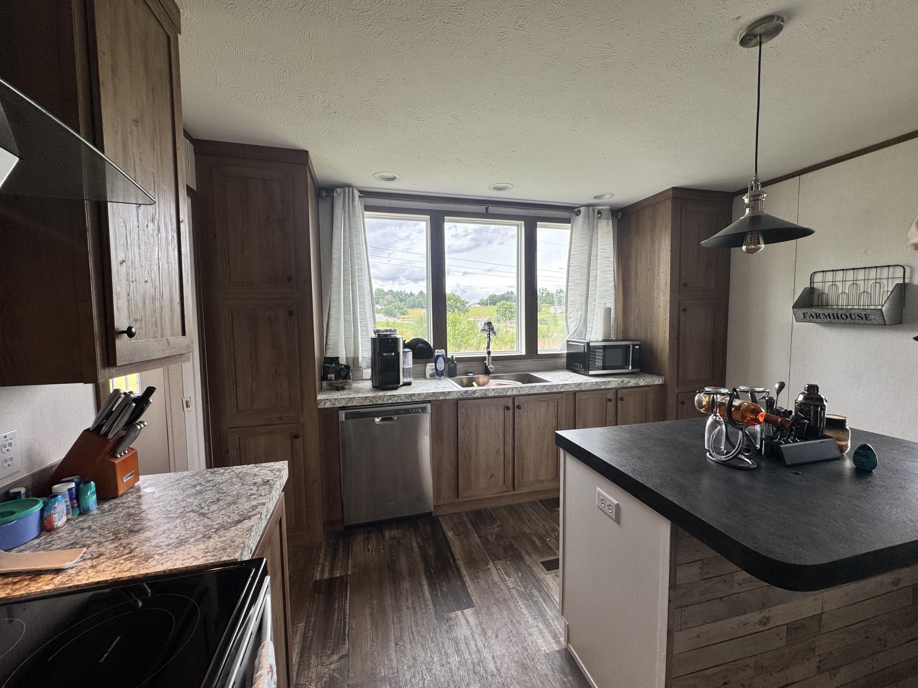 105 Linkview Road Property Photo 10