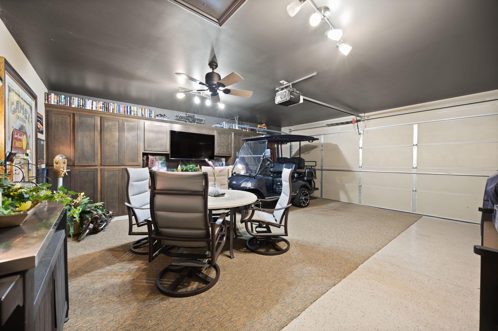 413 Deer Lake Place Property Photo 44