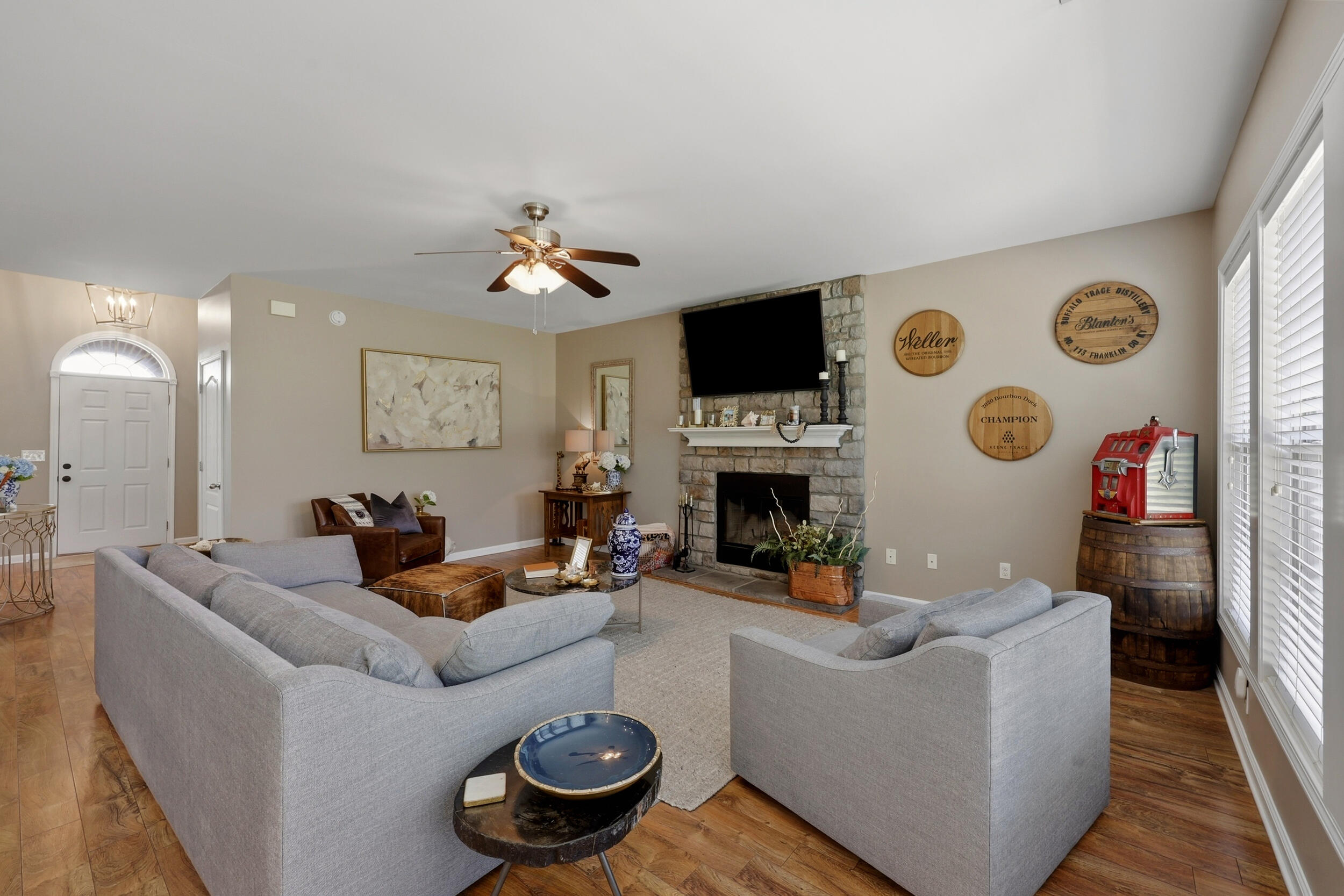 4337 Ridgewater Drive Property Photo 7