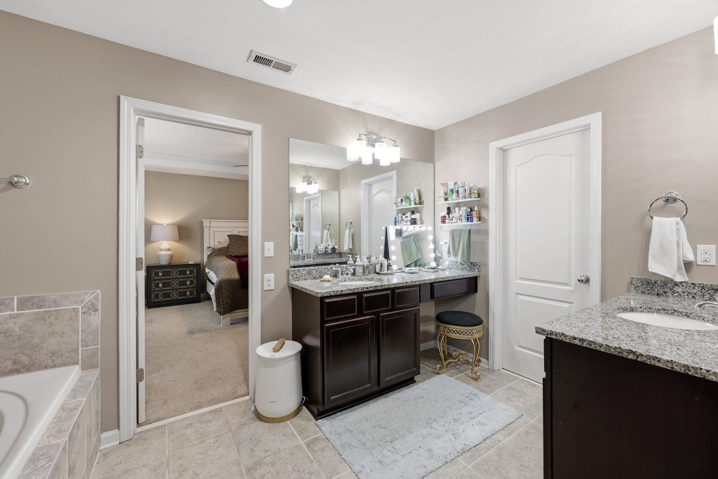 4337 Ridgewater Drive Property Photo 20