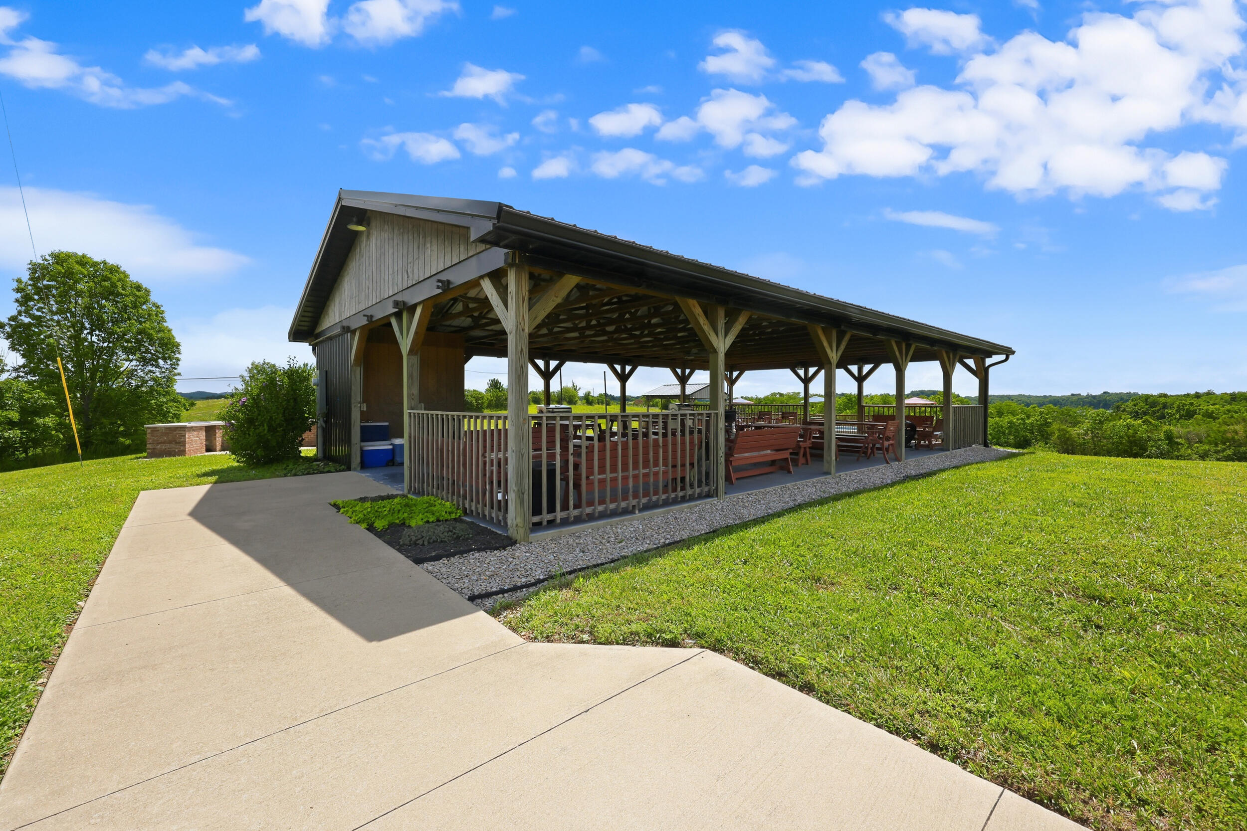 714 Cedar Ridge Road Property Photo 10
