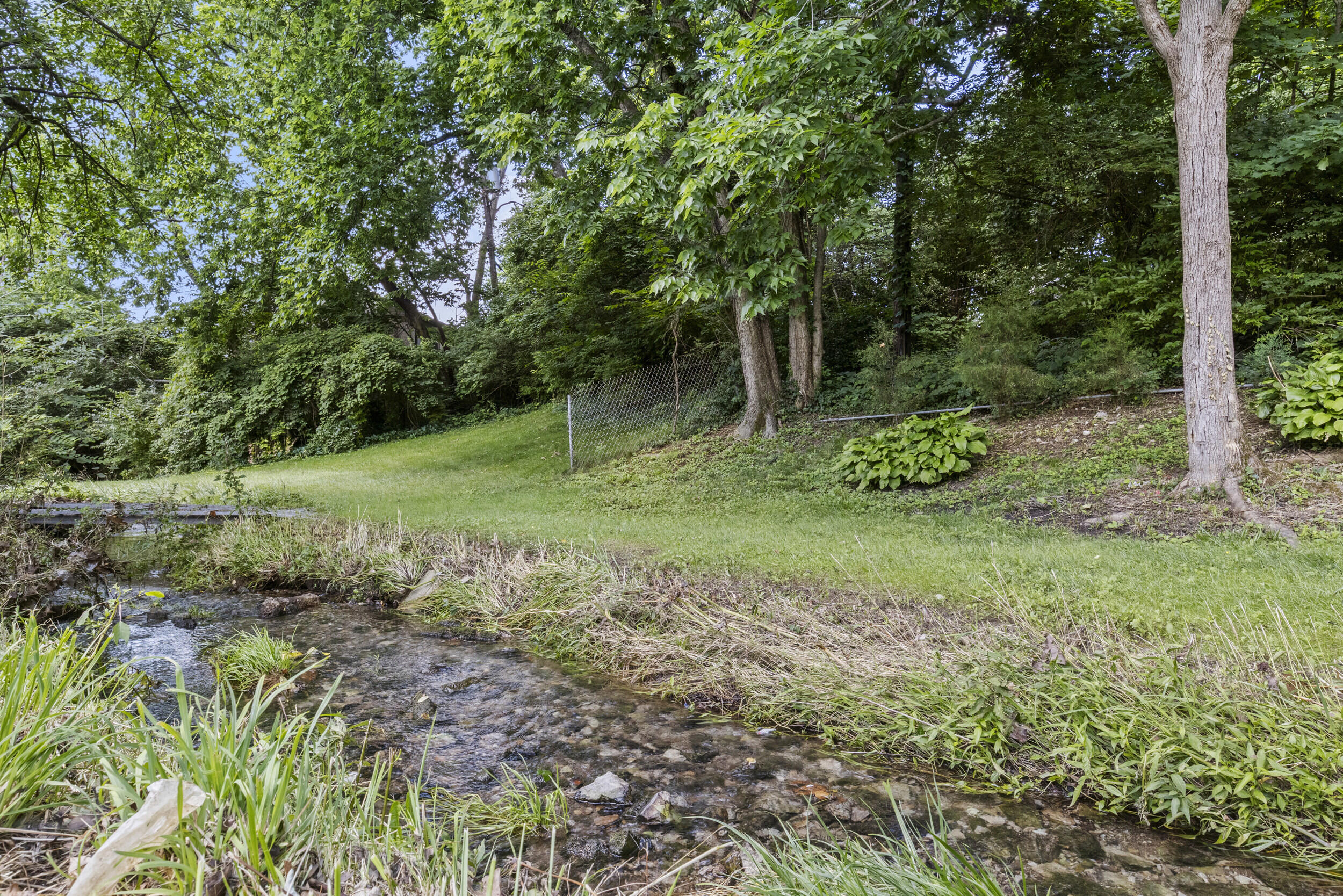 3483 Lansdowne Drive Property Photo 5