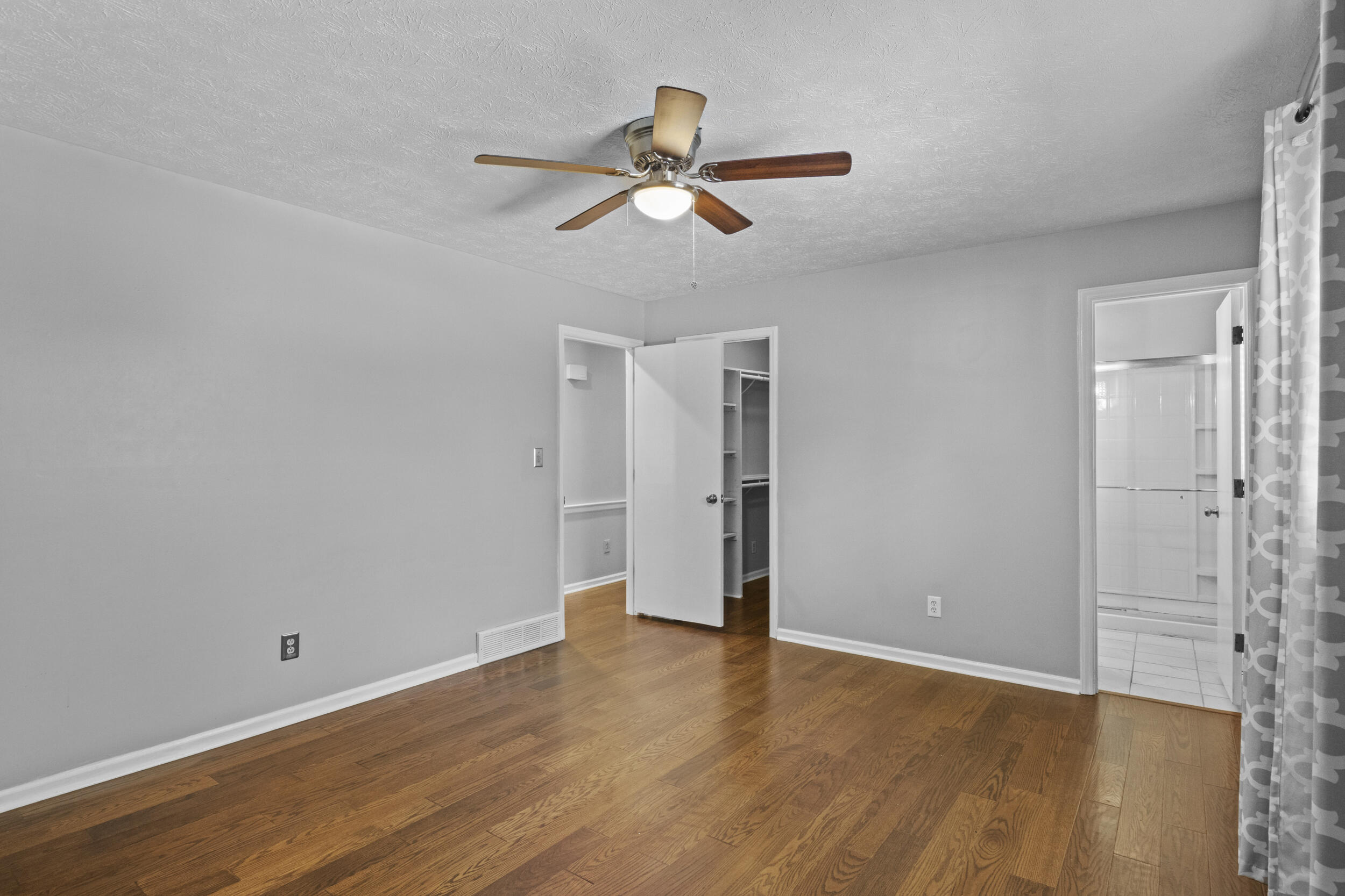 3483 Lansdowne Drive Property Photo 16