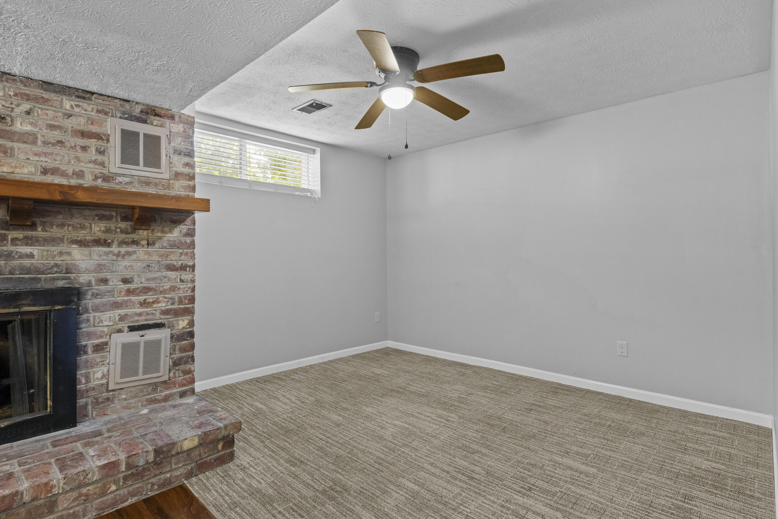 3483 Lansdowne Drive Property Photo 30
