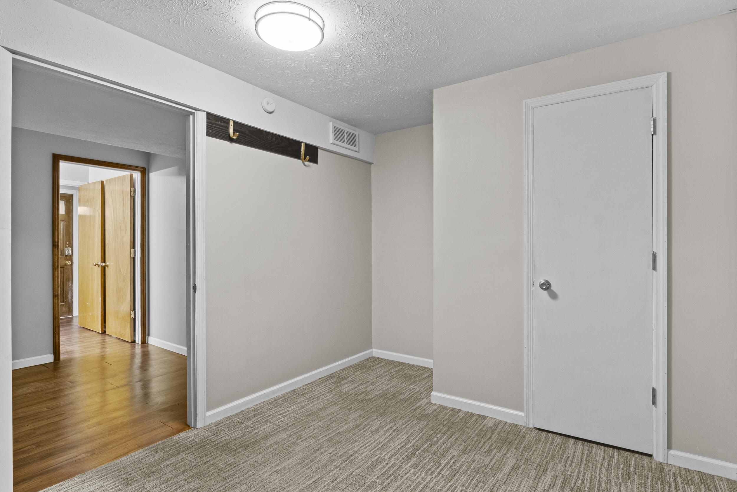3483 Lansdowne Drive Property Photo 33