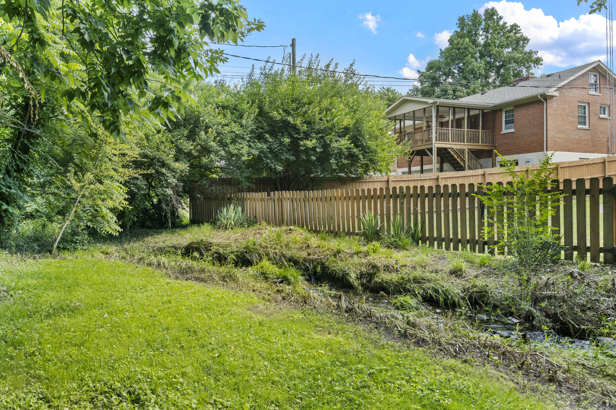 3483 Lansdowne Drive Property Photo 44