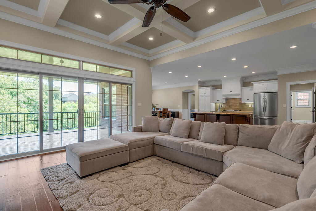 3753 Branham Park Property Photo 10