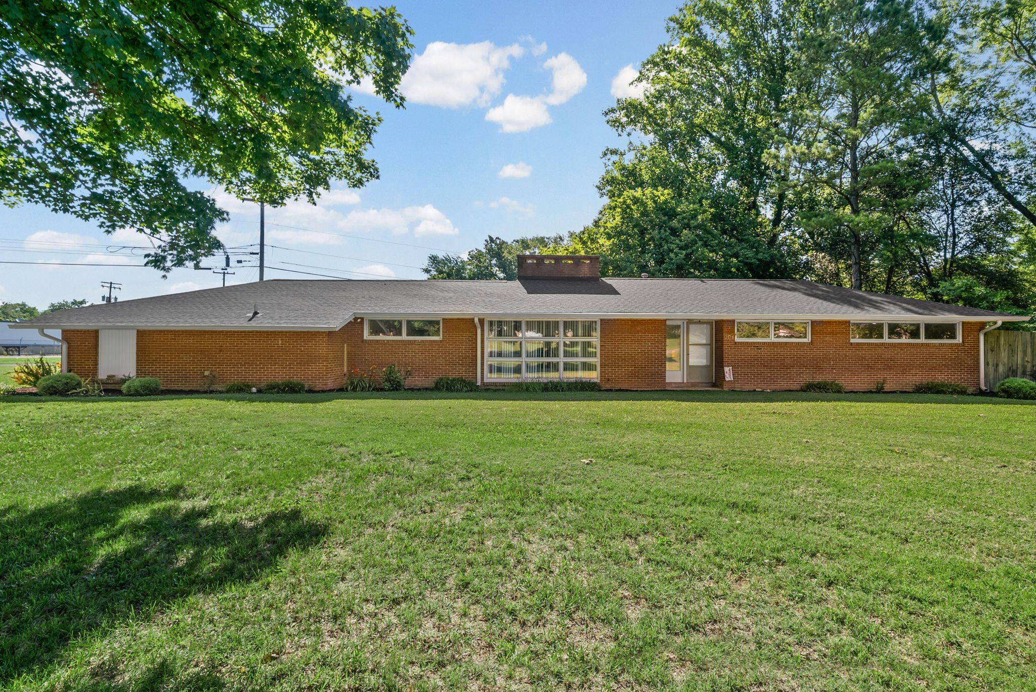 201 Marietta Drive Property Photo 1