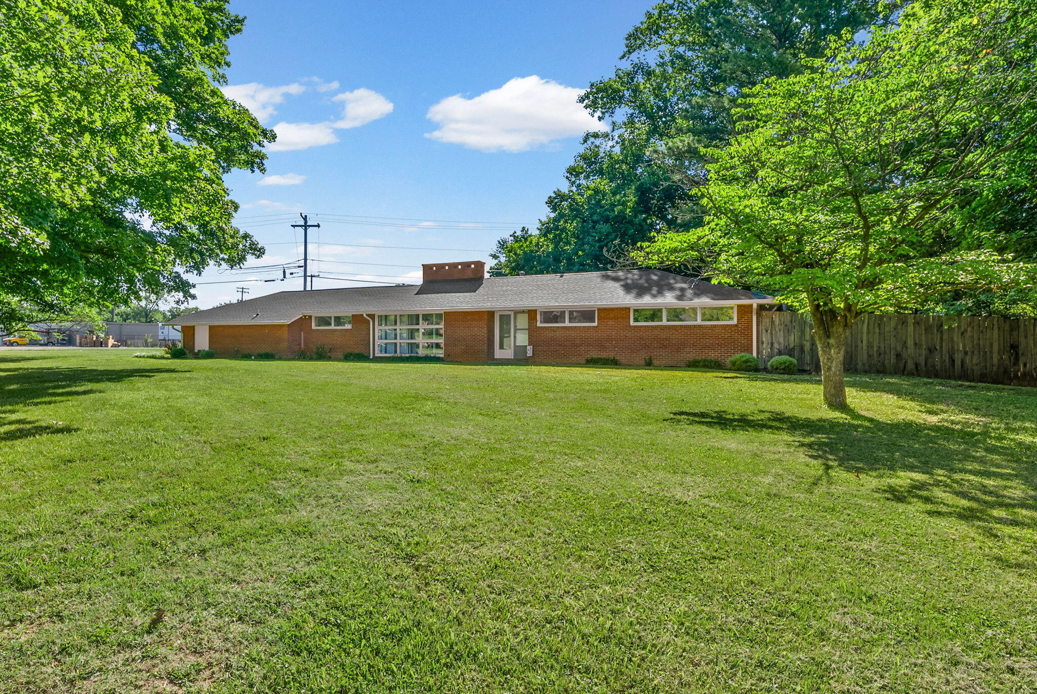 201 Marietta Drive Property Photo 3