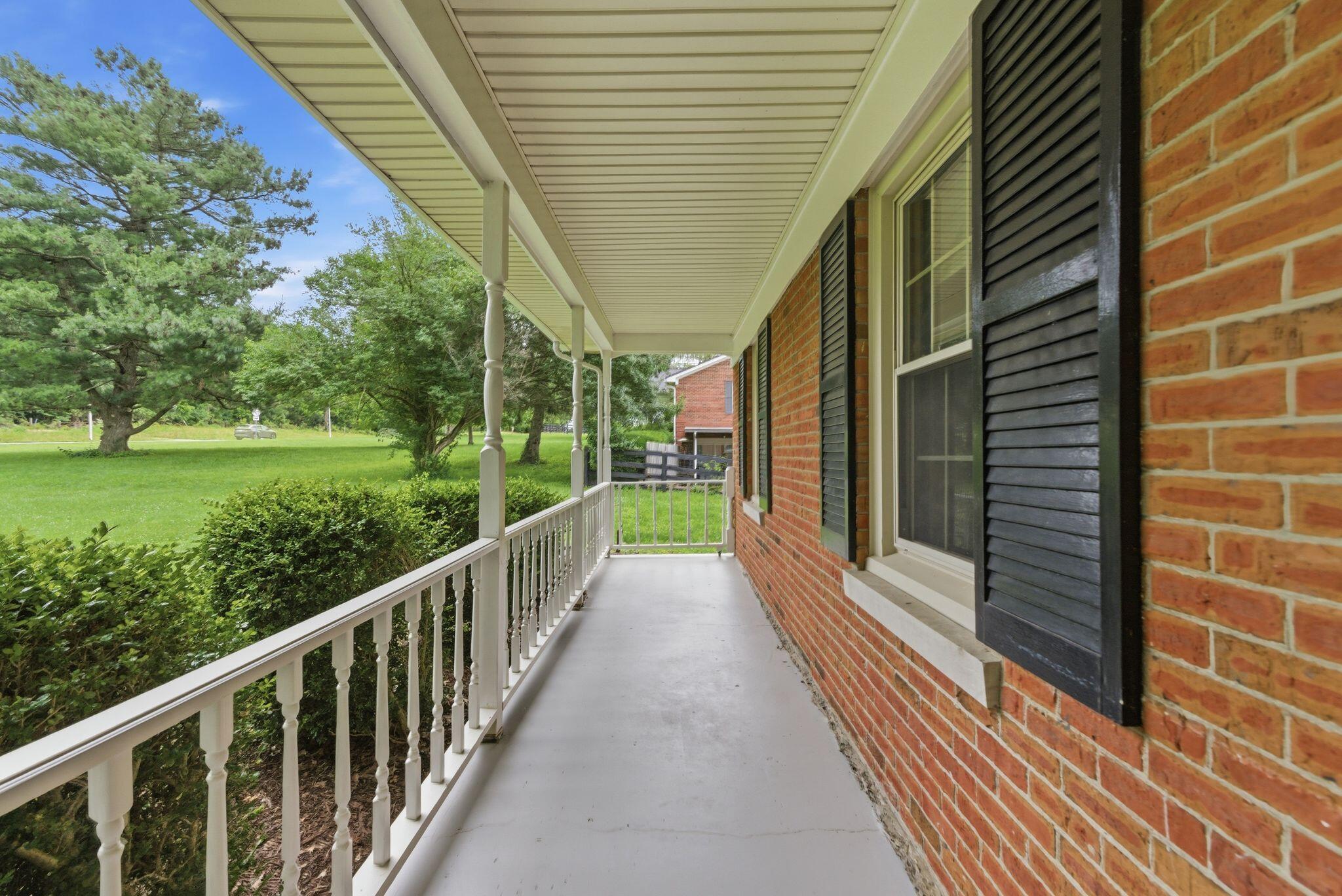 5666 Winchester Road Property Photo 6