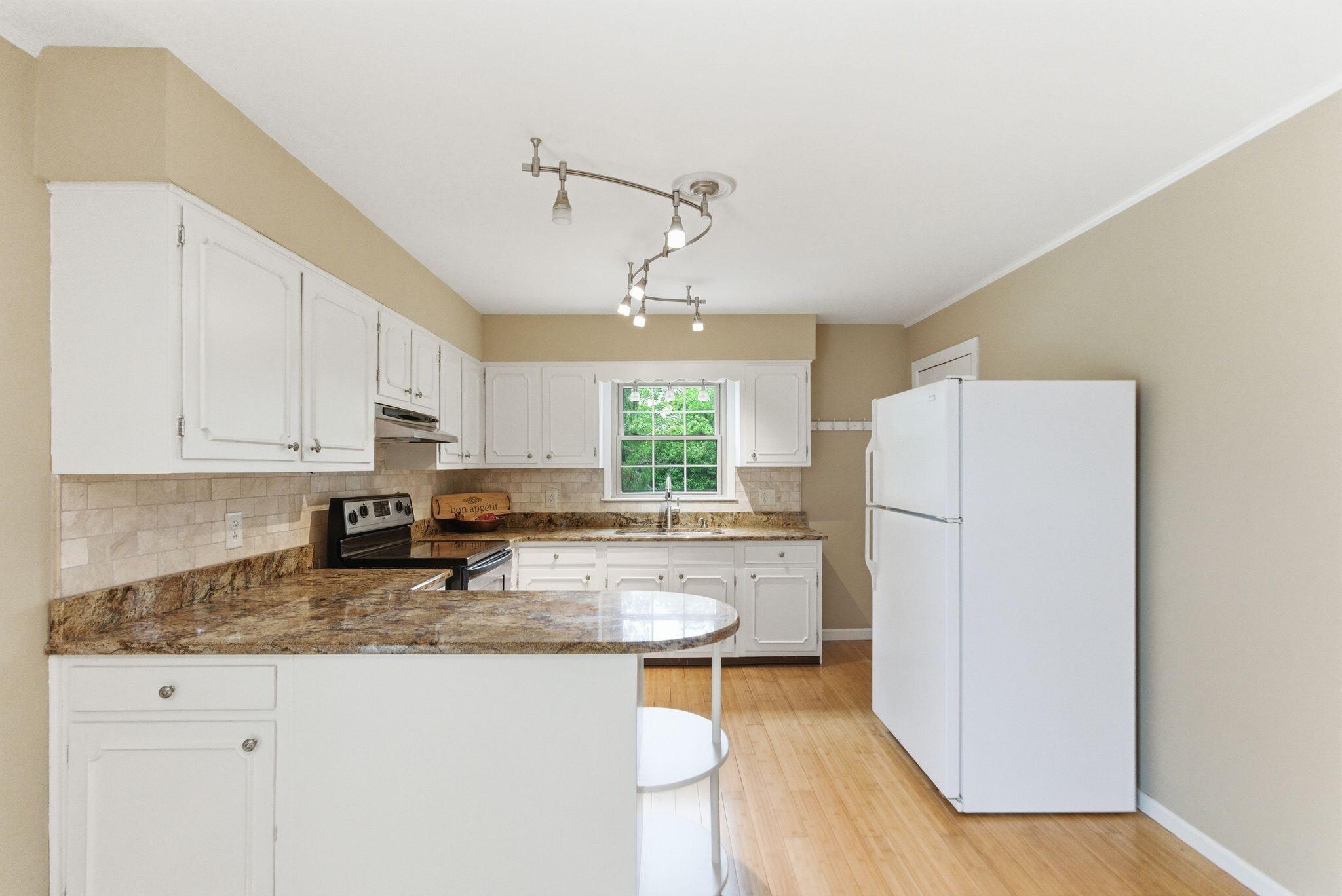 5666 Winchester Road Property Photo 19