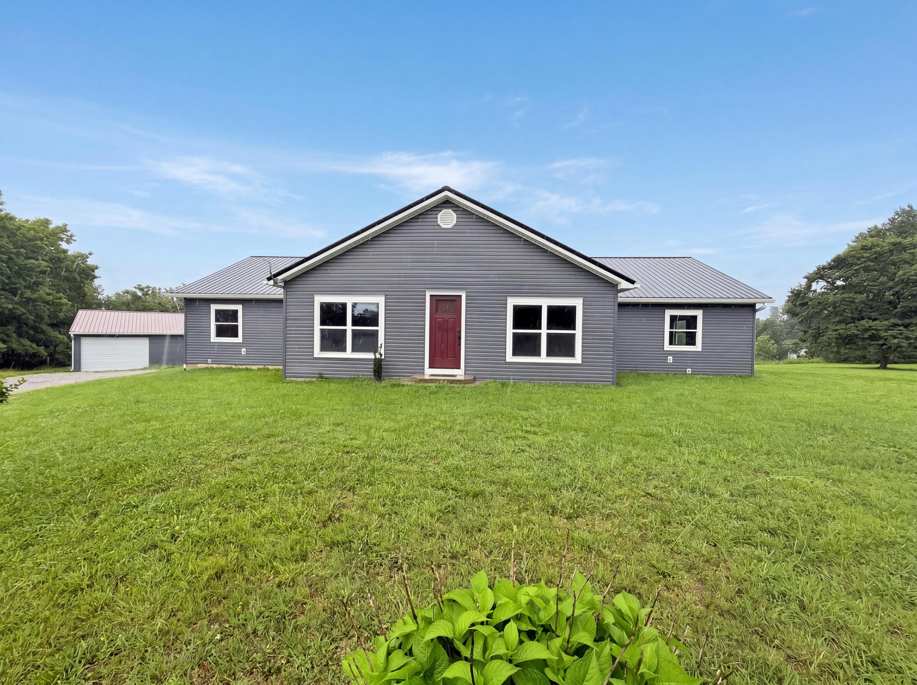 144 Lizzie Wallin Property Photo 1