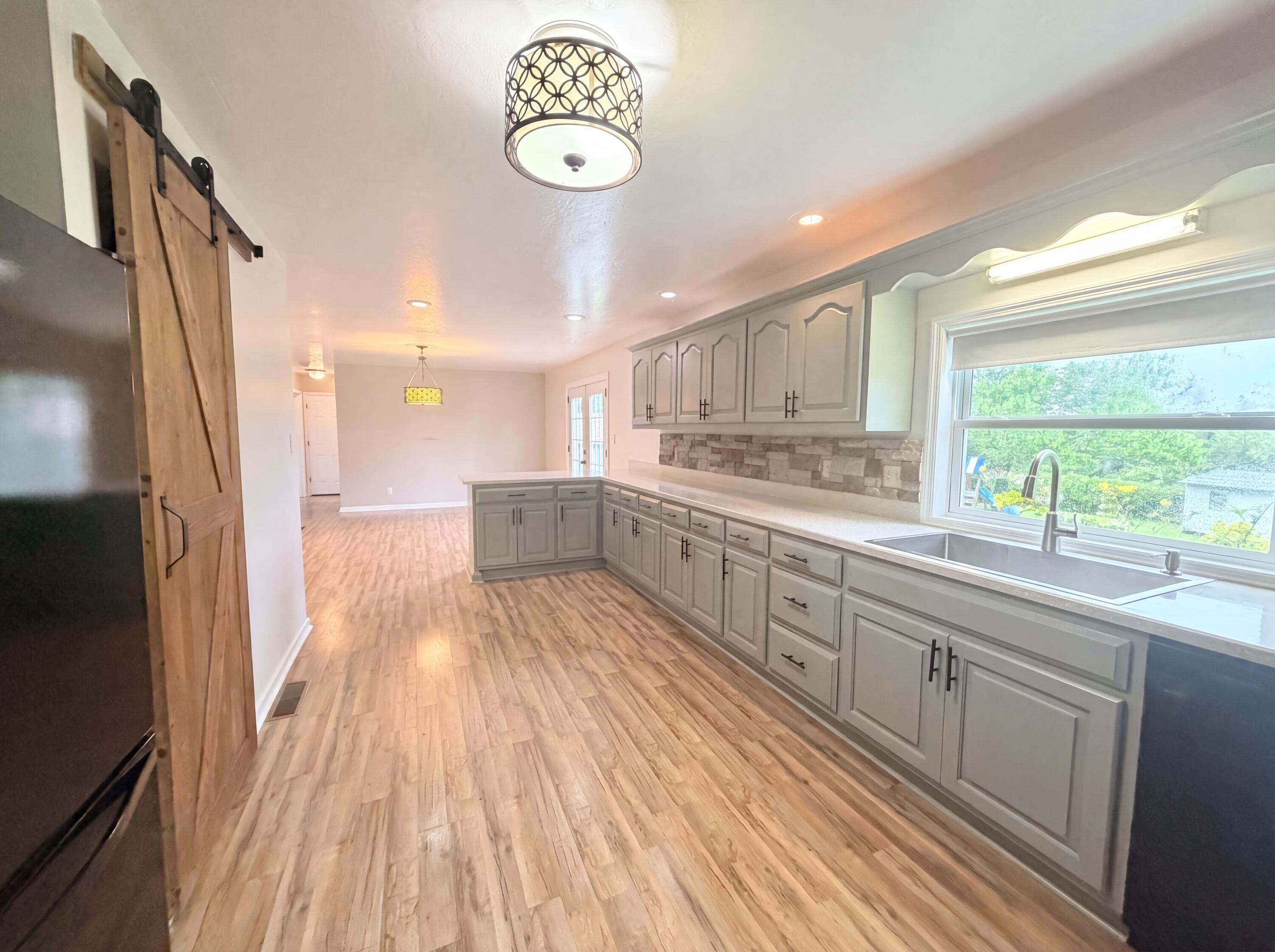 144 Lizzie Wallin Property Photo 9
