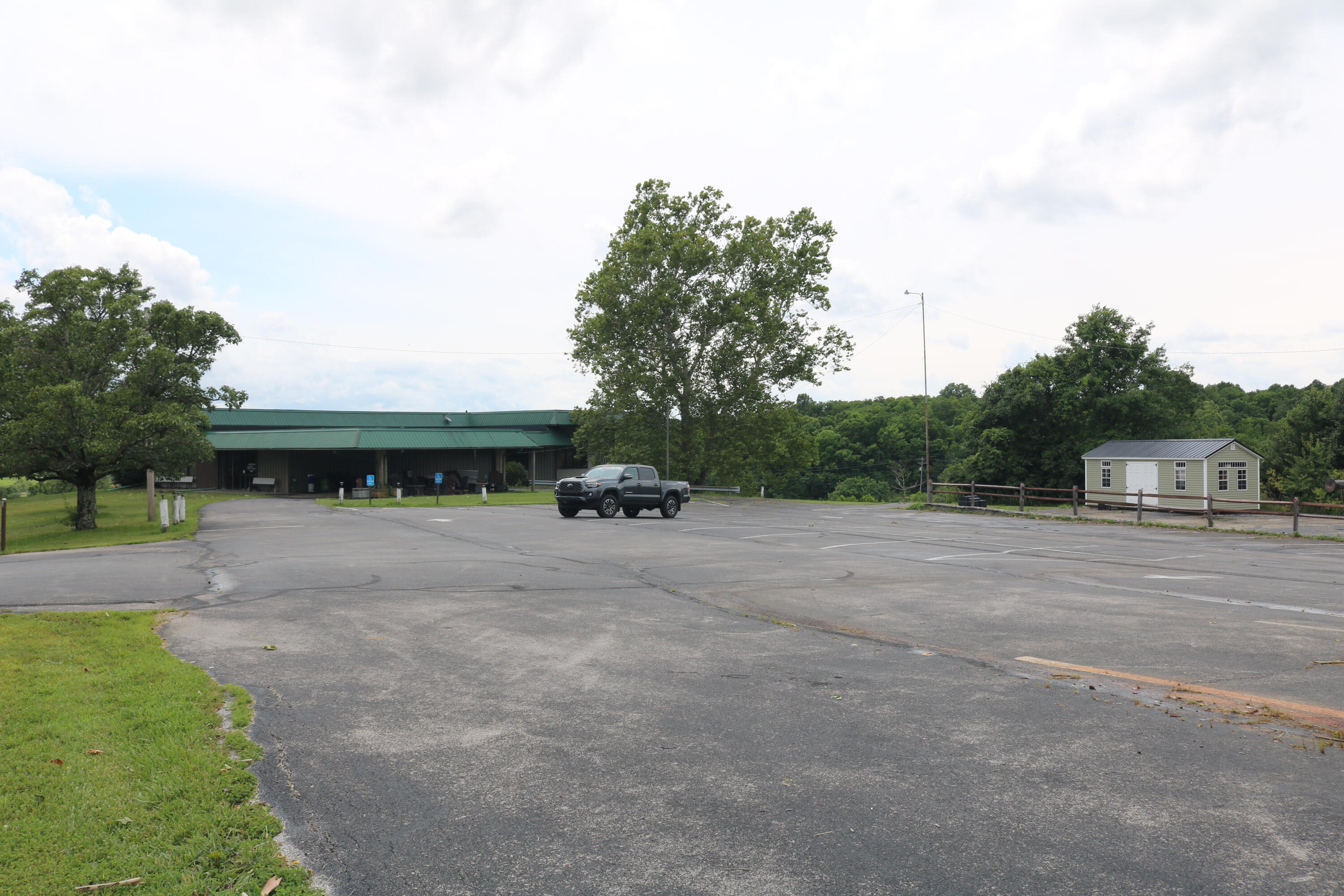 800 N Lakeshore Drive Property Photo 8