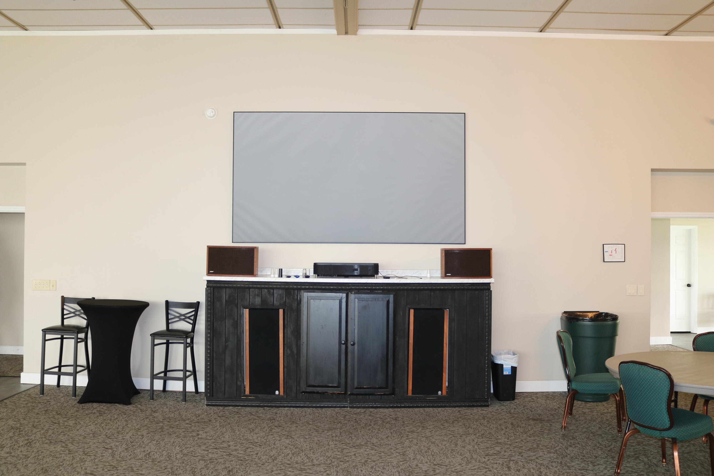 800 N Lakeshore Drive Property Photo 19