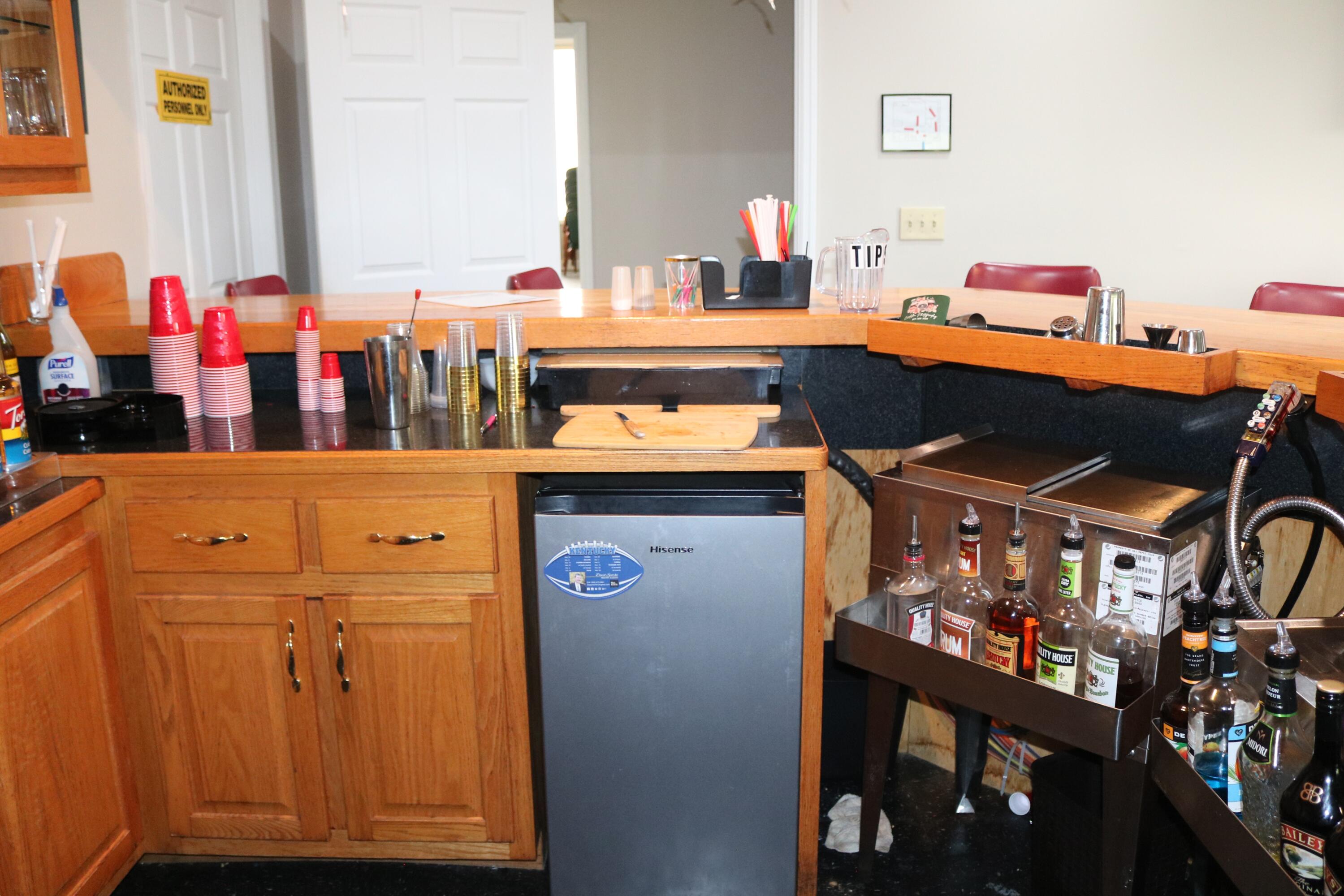 800 N Lakeshore Drive Property Photo 29