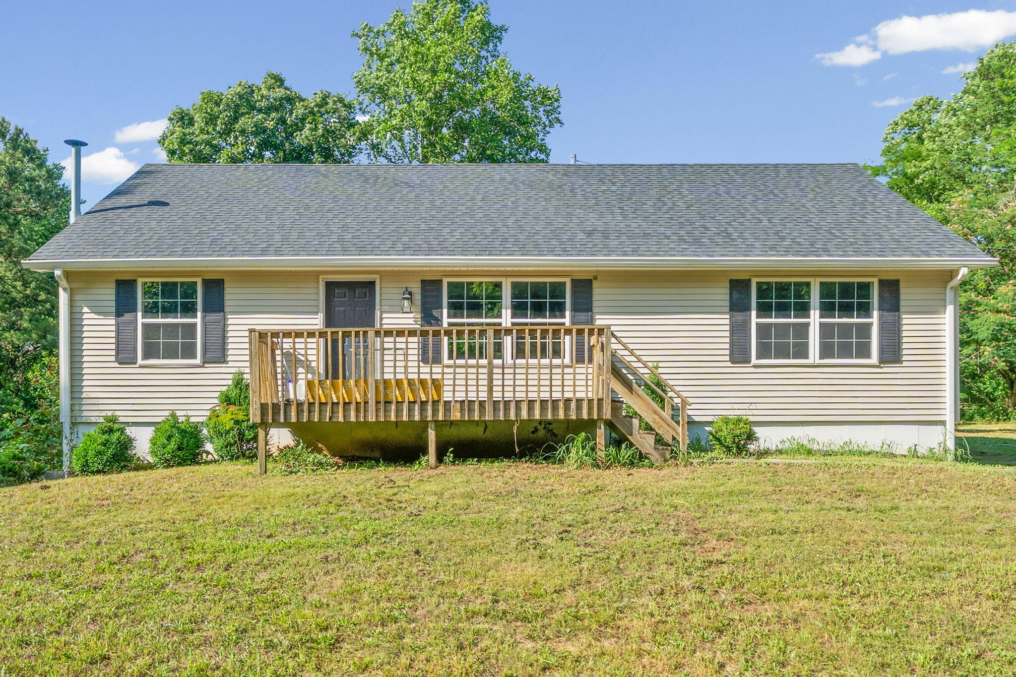 6190 Latham Road Property Photo 1