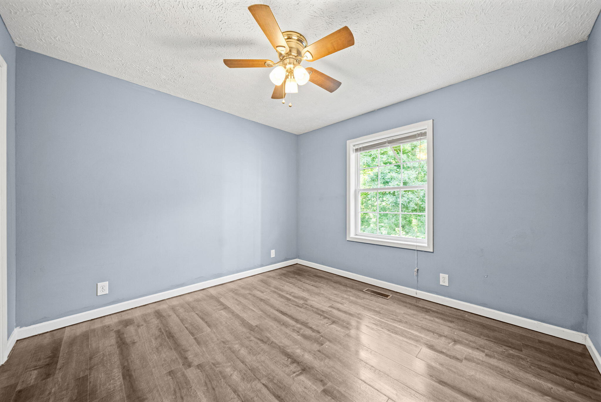 6190 Latham Road Property Photo 16
