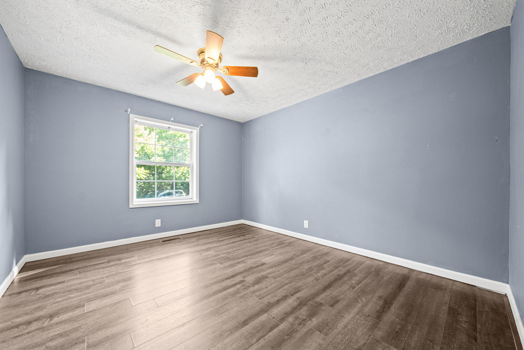 6190 Latham Road Property Photo 18