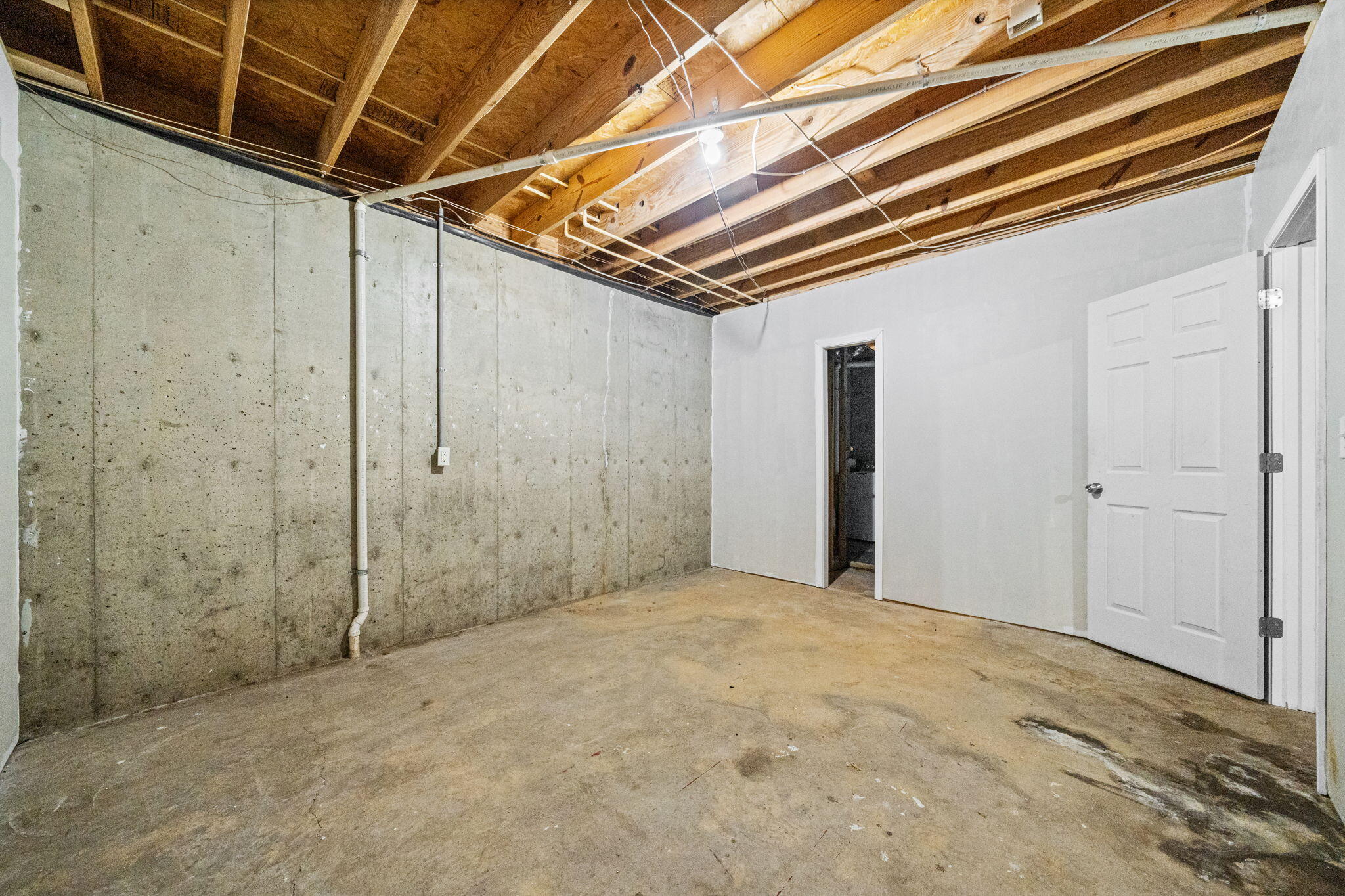 6190 Latham Road Property Photo 24