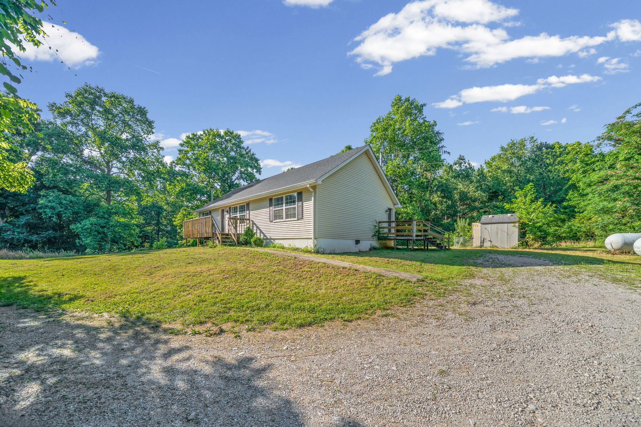 6190 Latham Road Property Photo 35