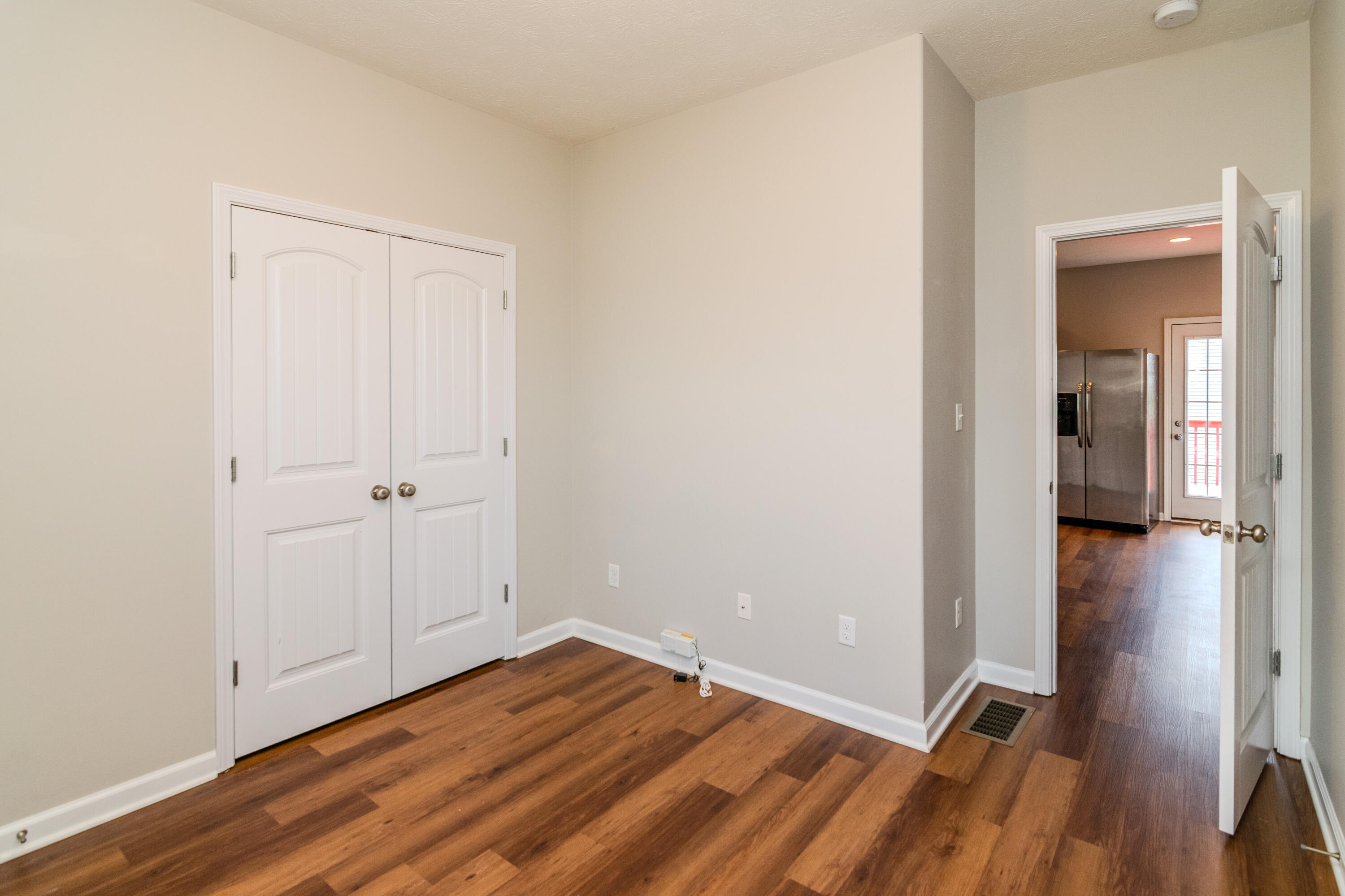 122 Nathan Hale Drive Property Photo 12