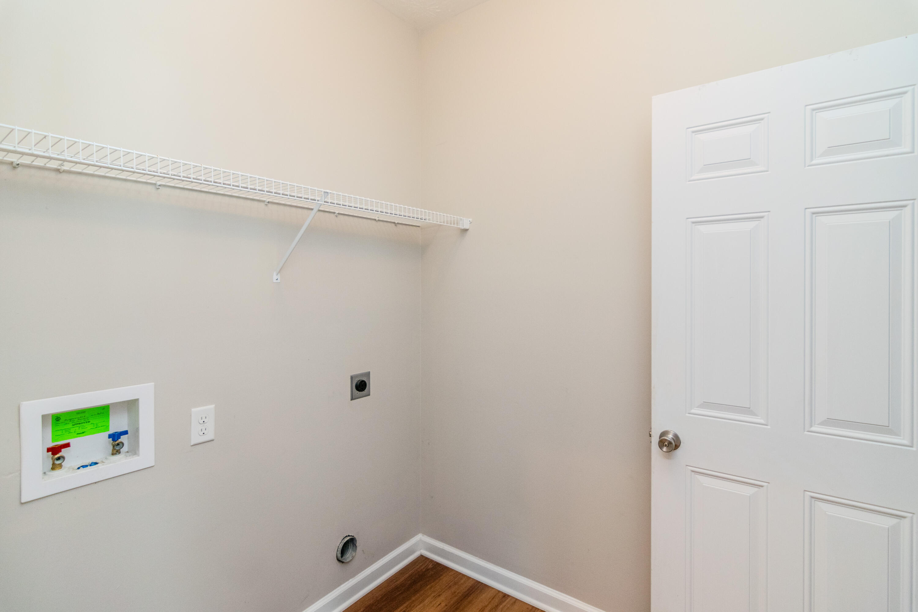 122 Nathan Hale Drive Property Photo 22
