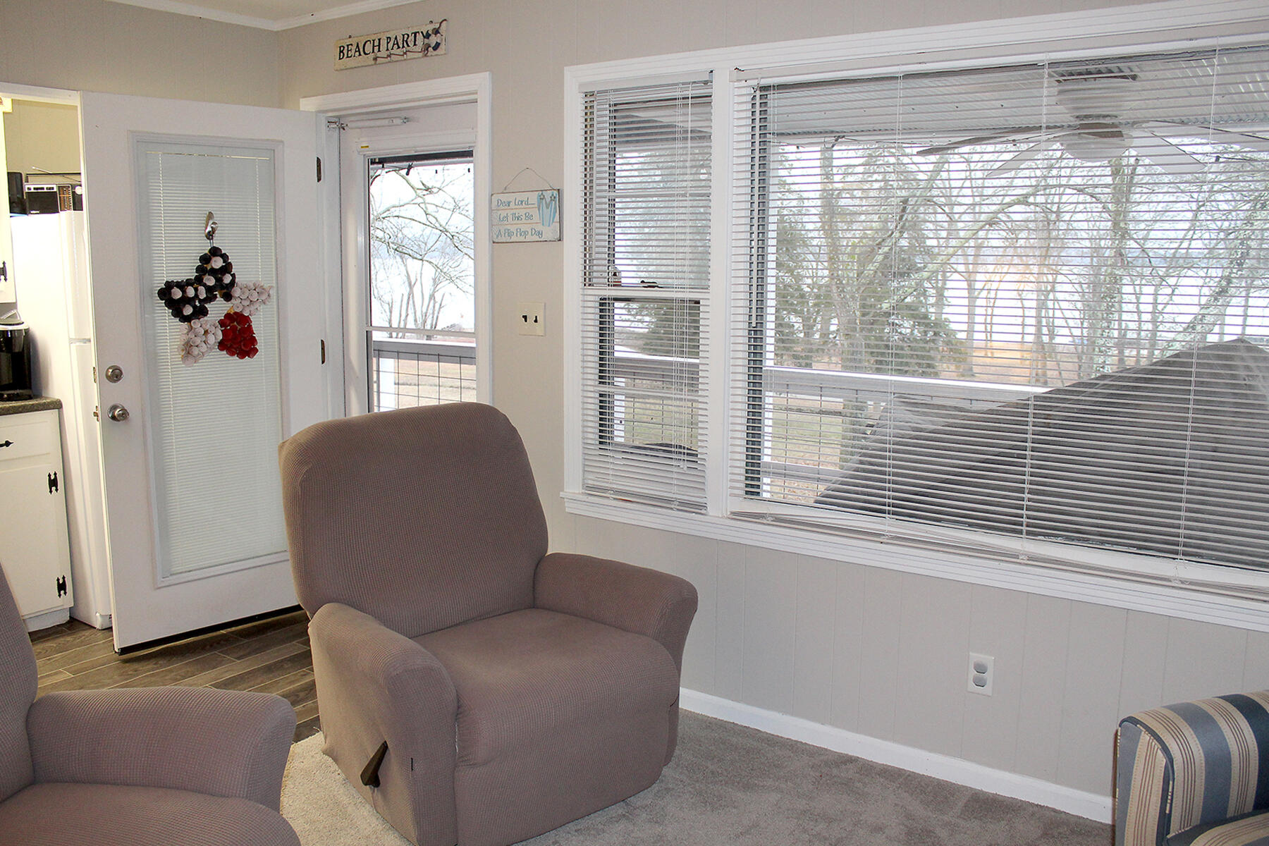 92 Hightide Lane Property Photo 8