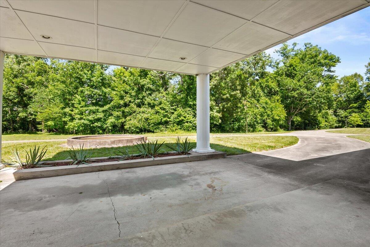 349 Persimmon Frk Lane Property Photo 66