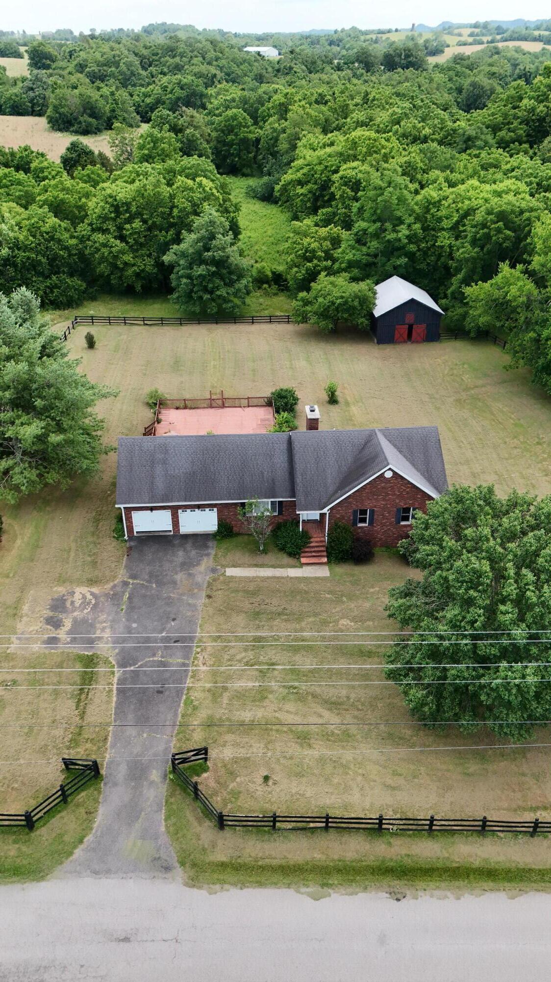 1109 Mitchell Lane Property Photo 1