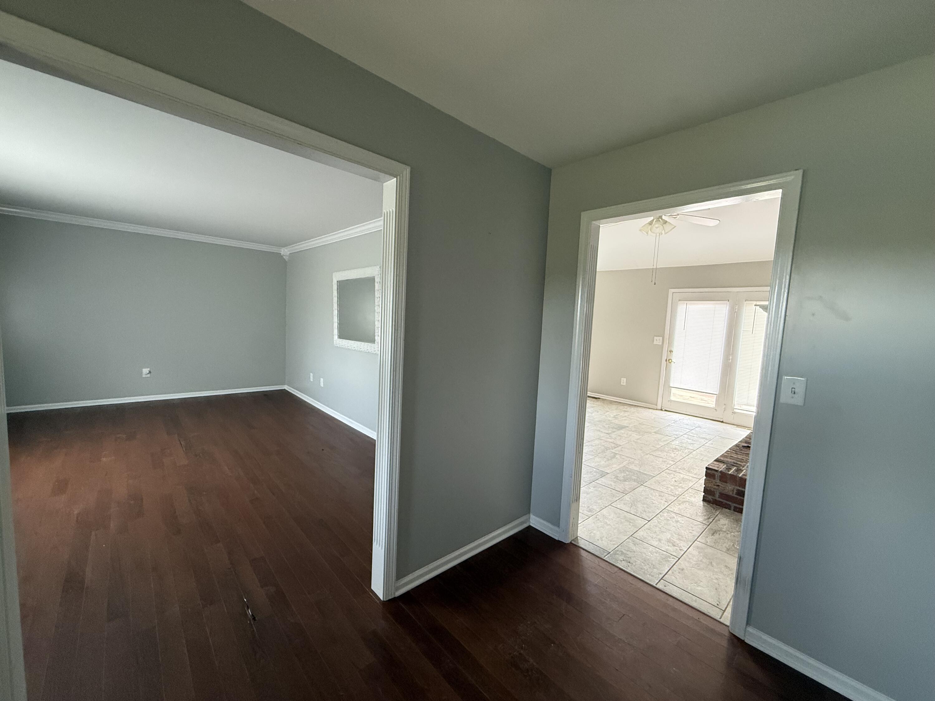 1109 Mitchell Lane Property Photo 12
