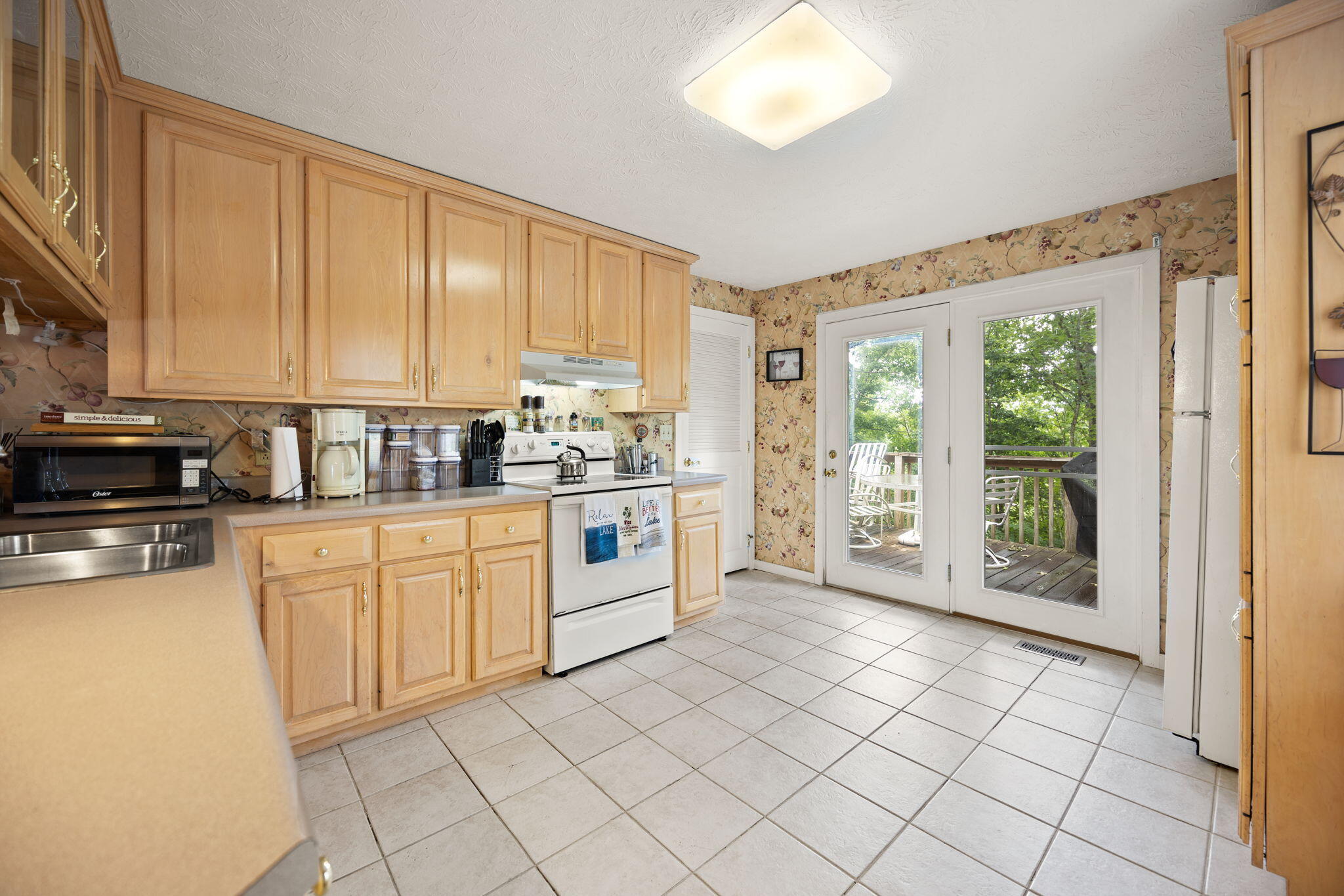 96 Vicki Street Property Photo 22