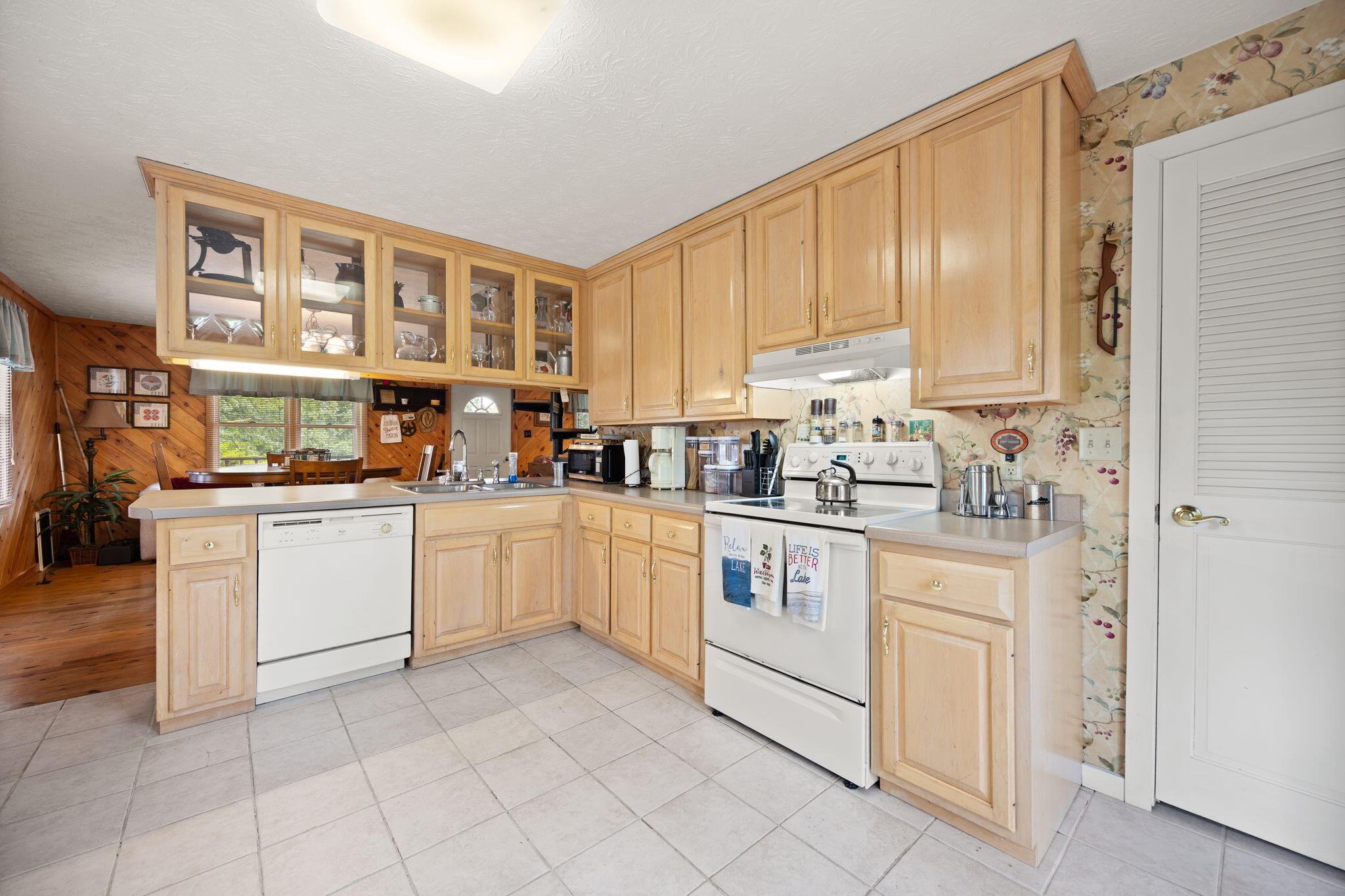 96 Vicki Street Property Photo 25