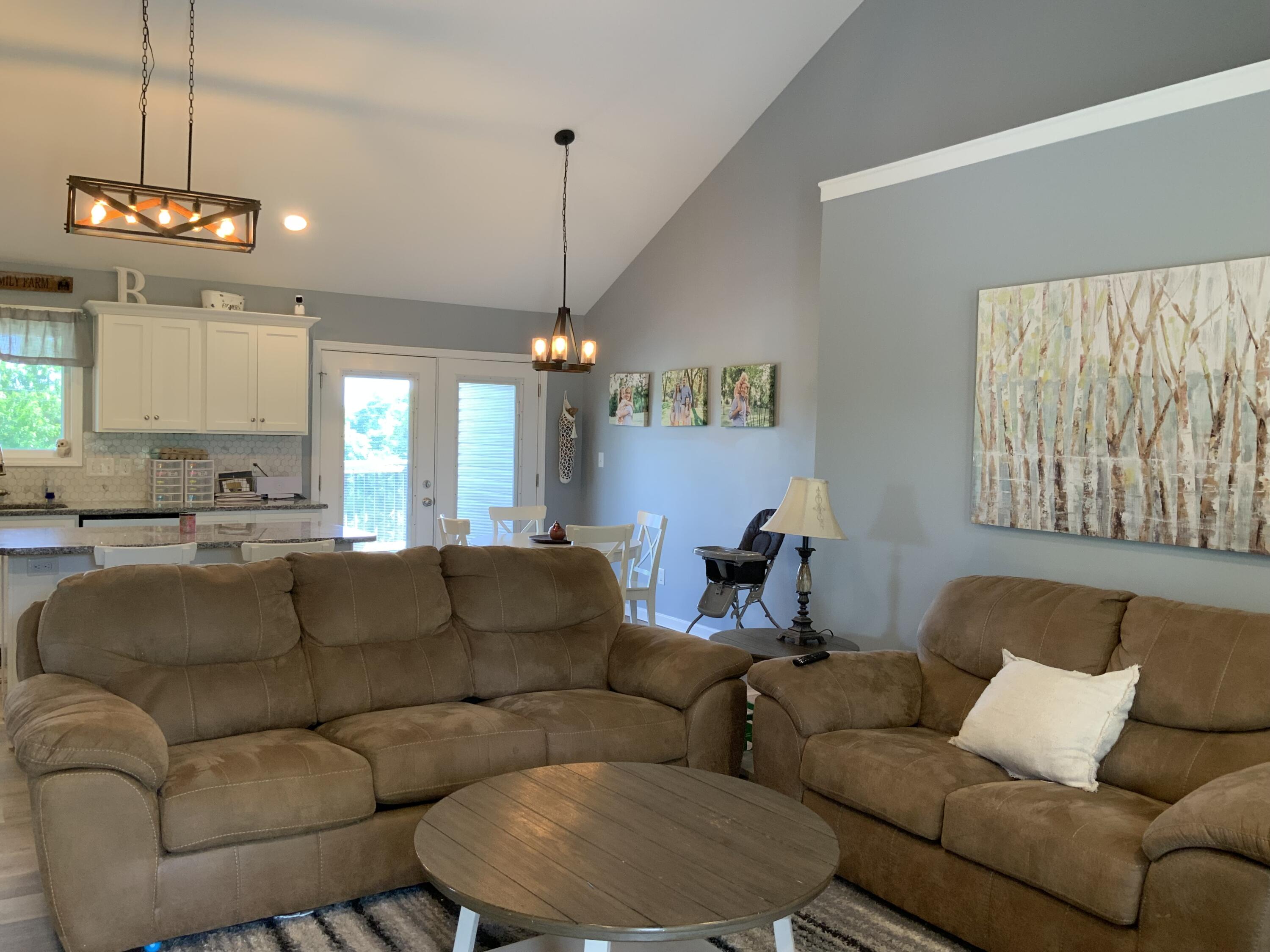 1160 Dennis Road Property Photo 9