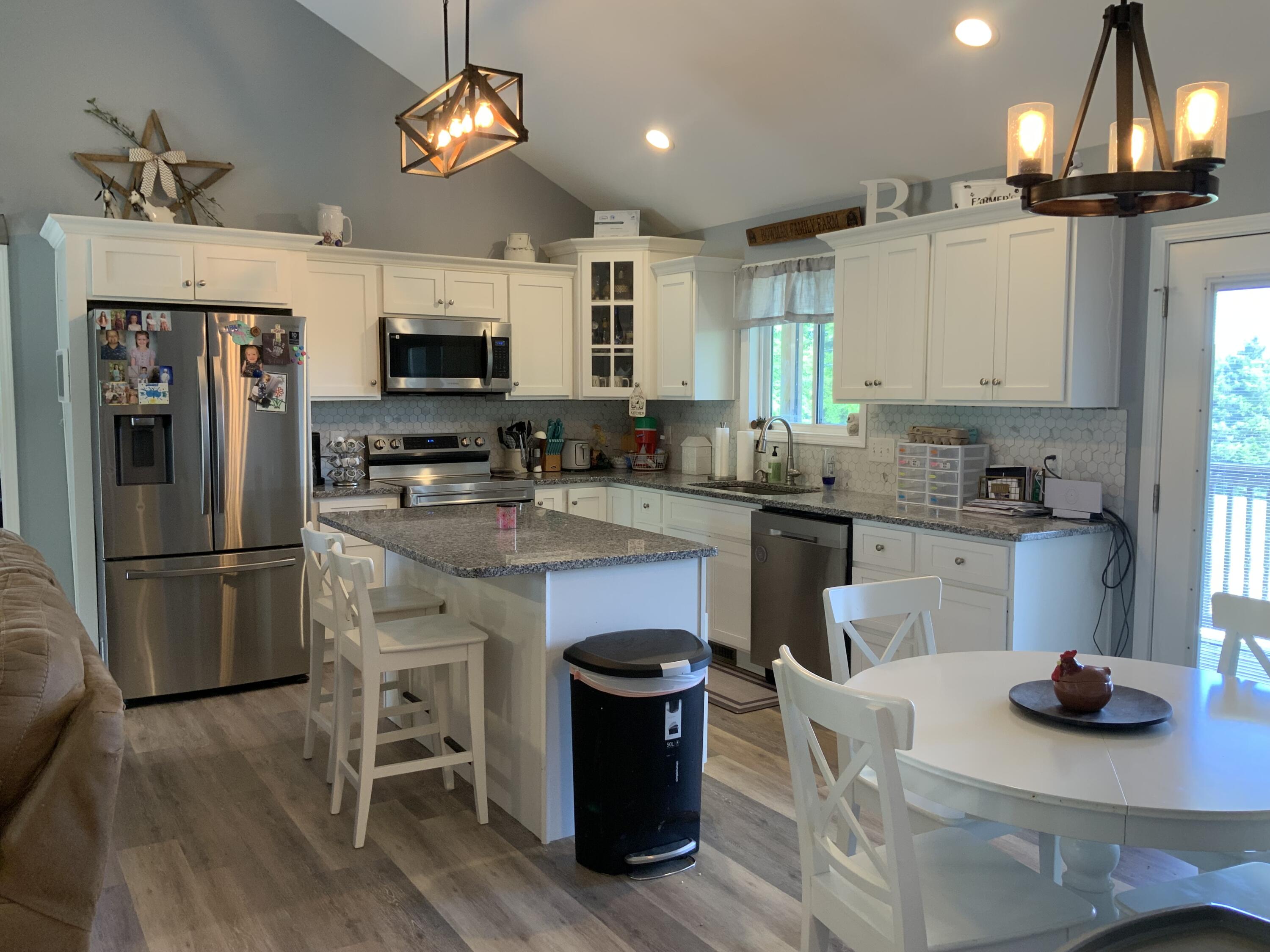 1160 Dennis Road Property Photo 12