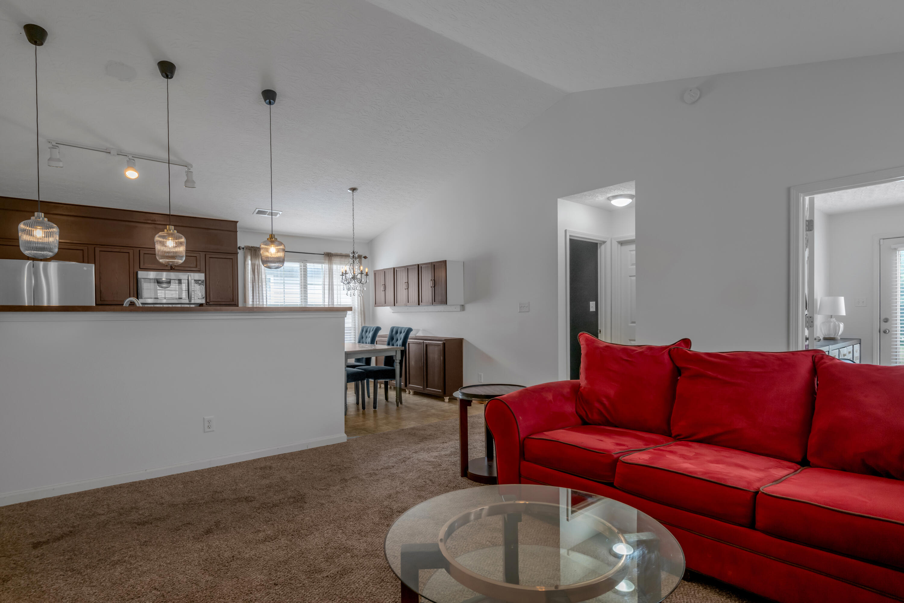 944 Winding Oak Trail Property Photo 6