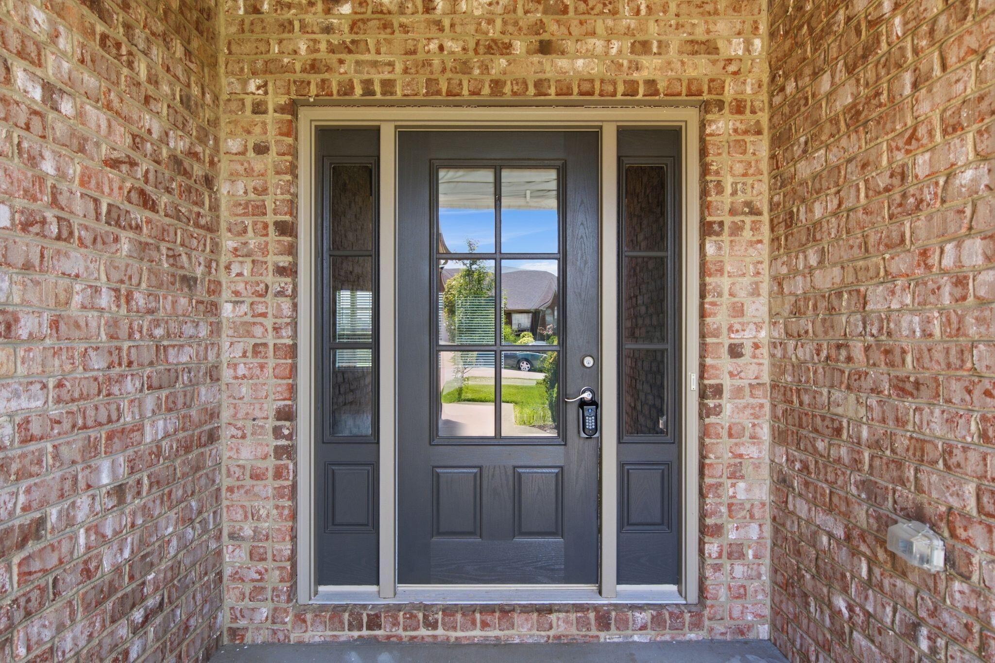 904 Kenblue Lane Property Photo 14