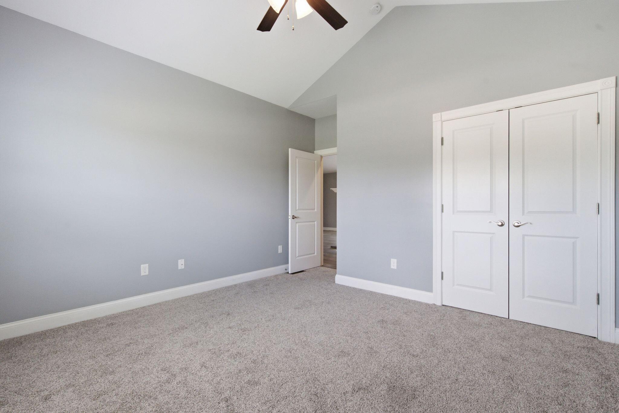 904 Kenblue Lane Property Photo 44