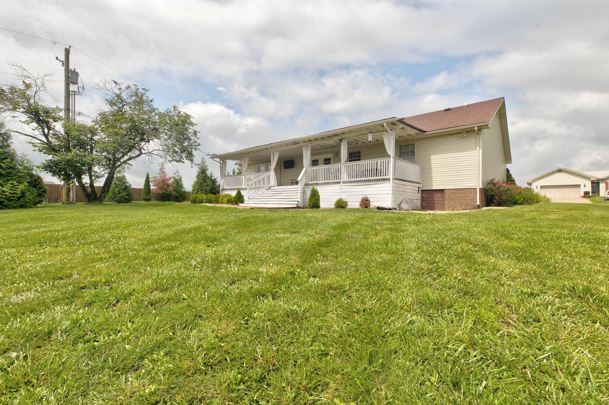 210 Helena Drive Property Photo 22