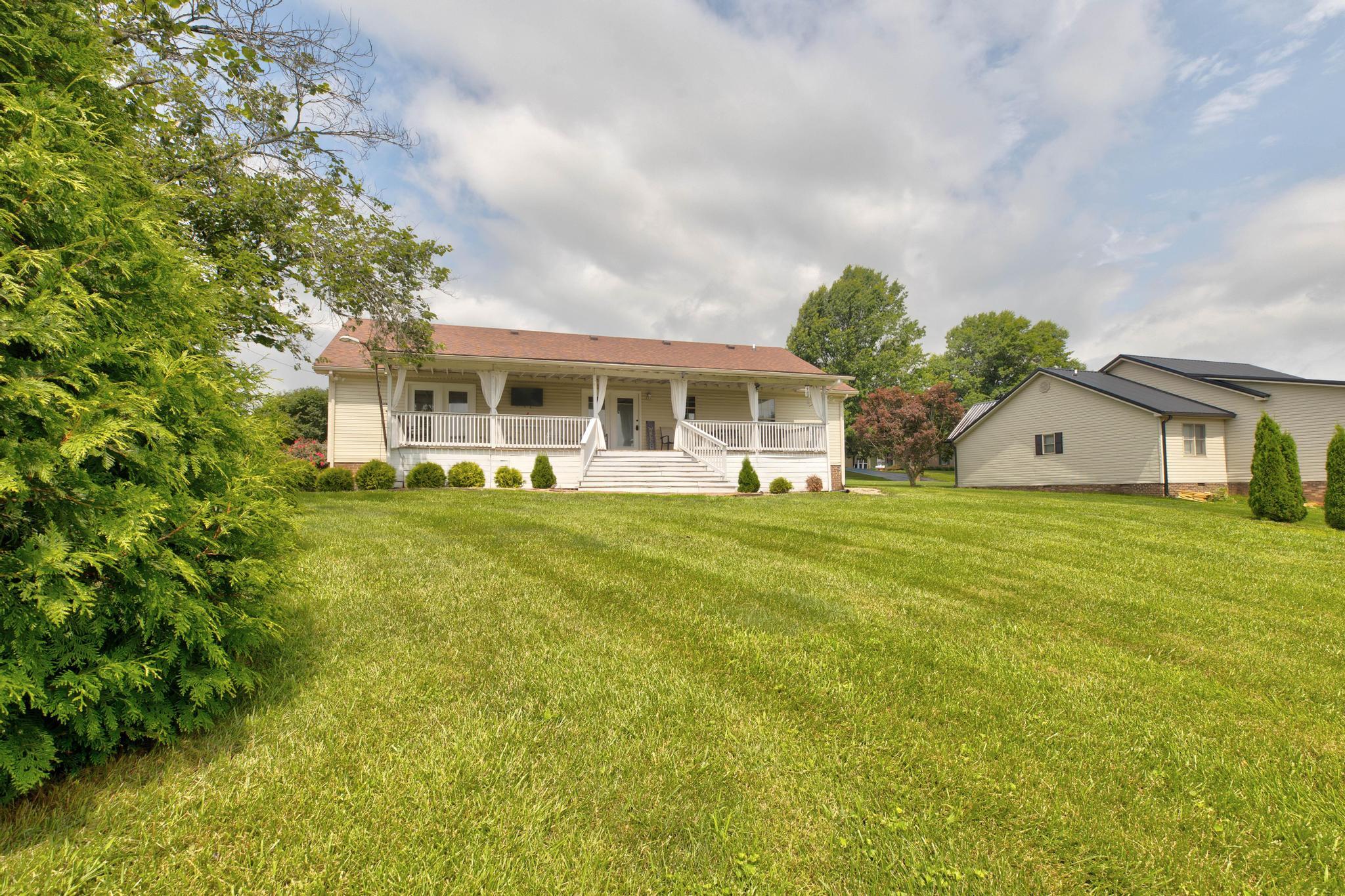 210 Helena Drive Property Photo 25