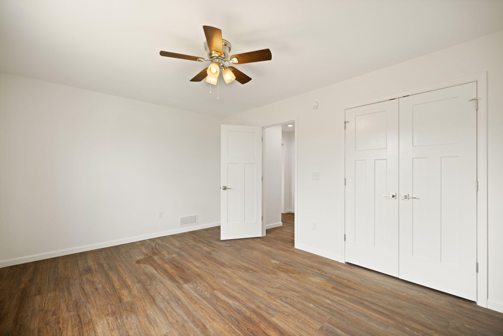 405 Drake Drive Property Photo 10
