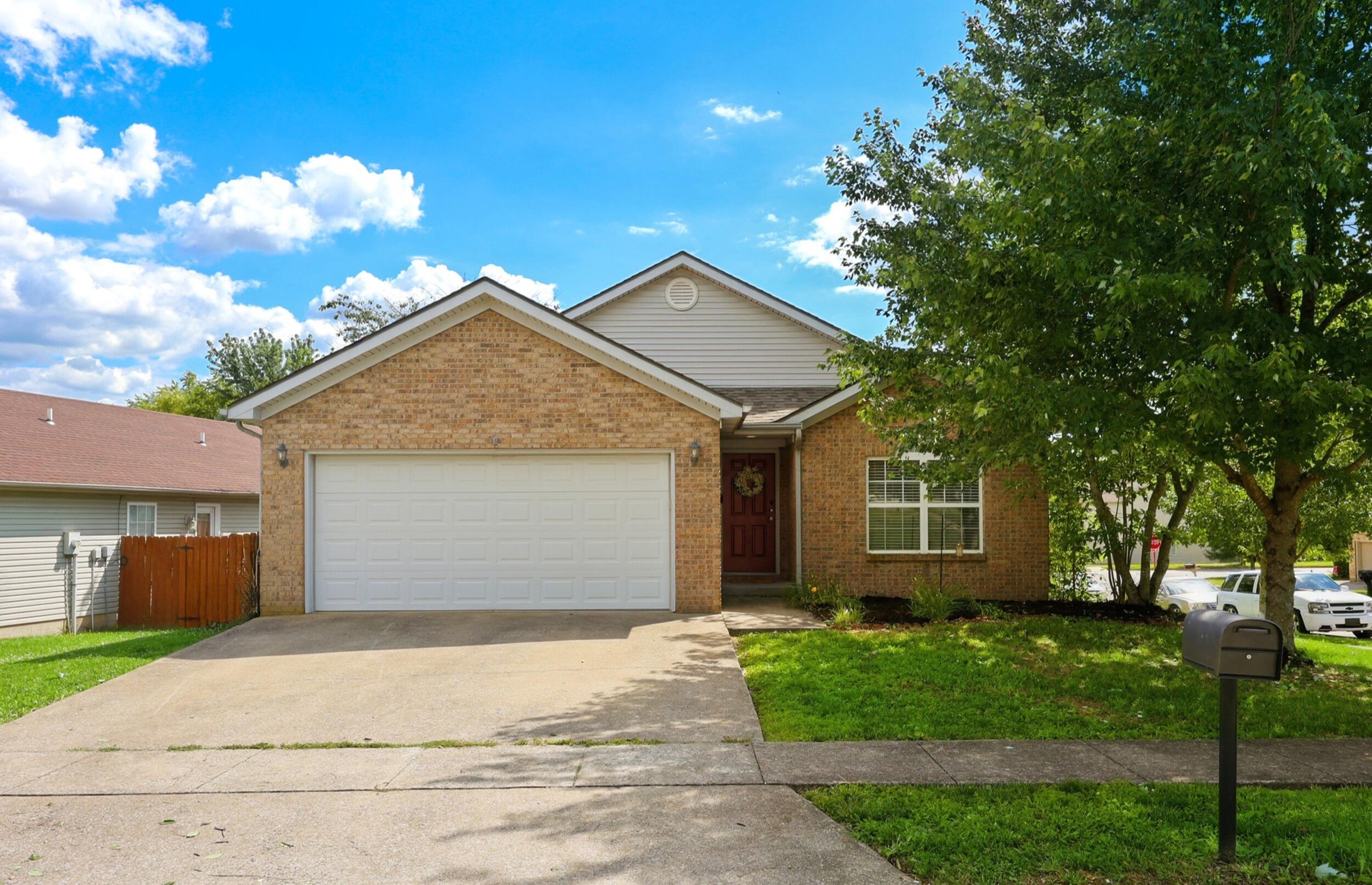 101 Clover Valley Drive Property Photo 2